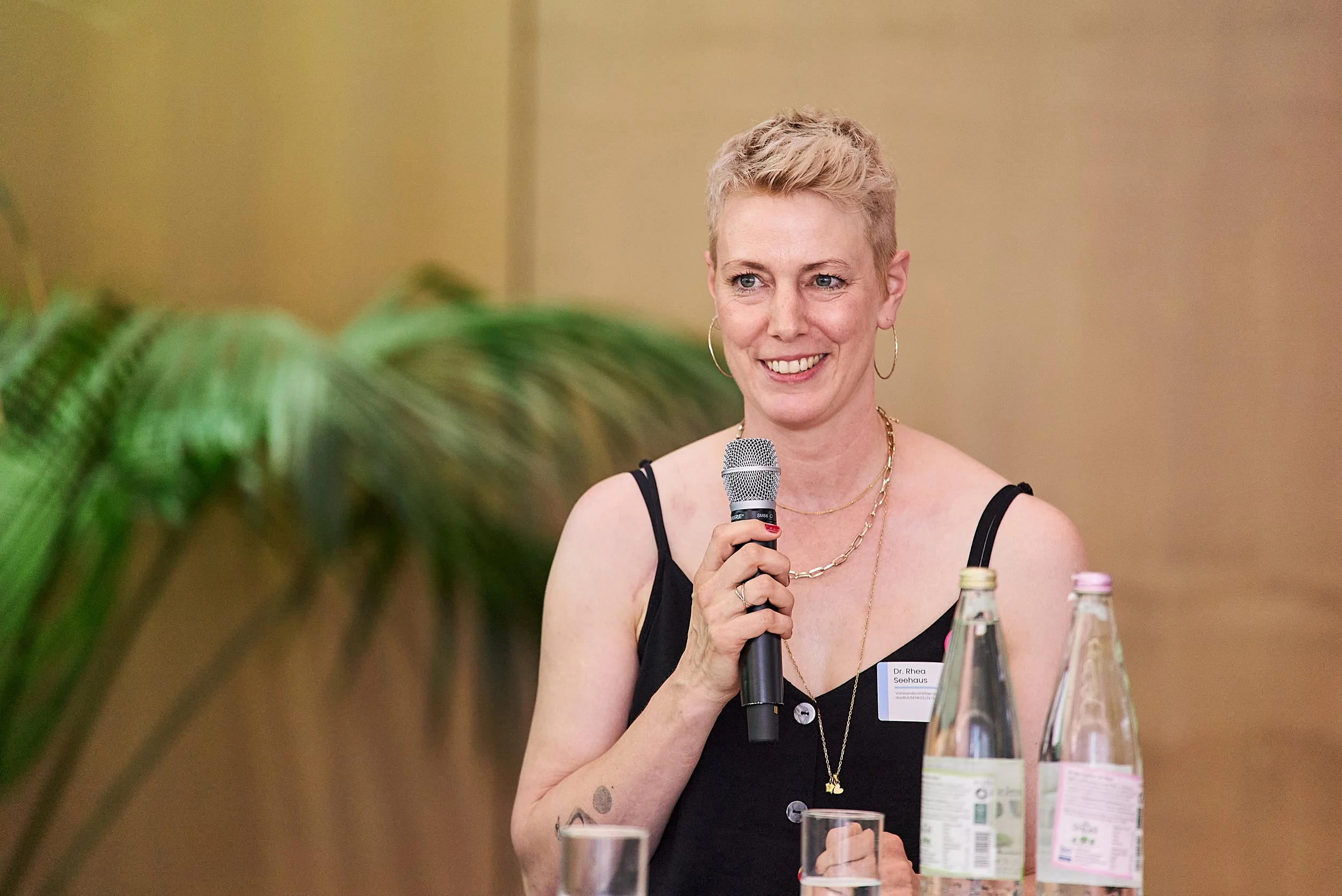 f.em_Kongress_Beastarproductions_264.jpg