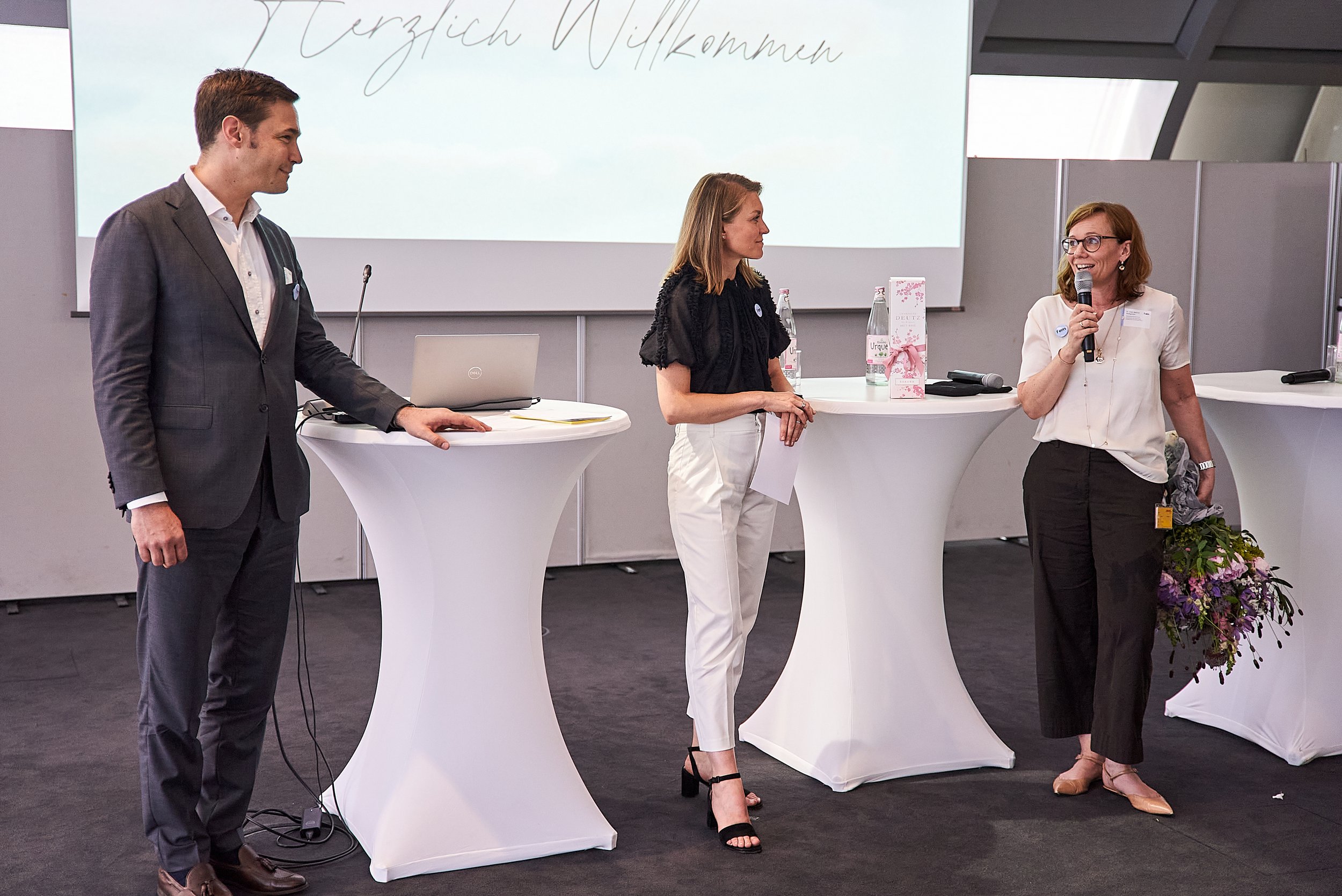 f.em_Kongress_Beastarproductions_361.jpg
