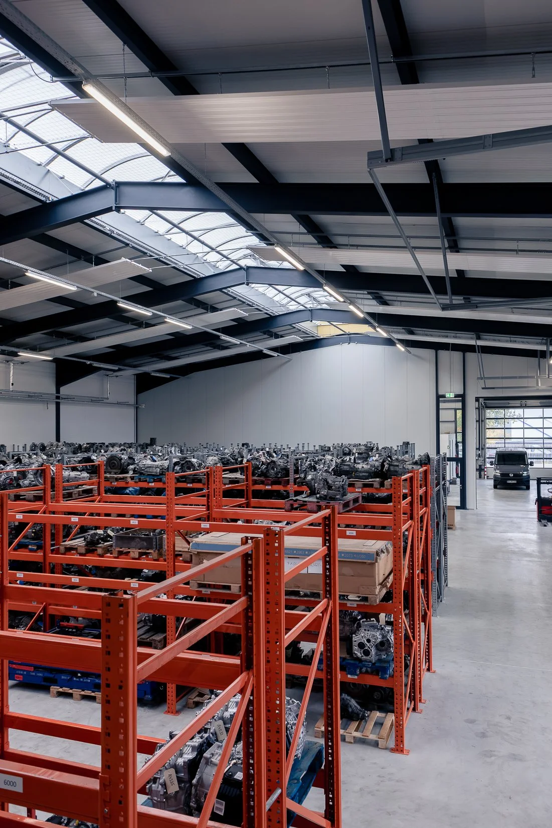 B+B Architekten GmbH : Jerome Gerull - 12 - Syke - Halle Centerparrts-11.jpg