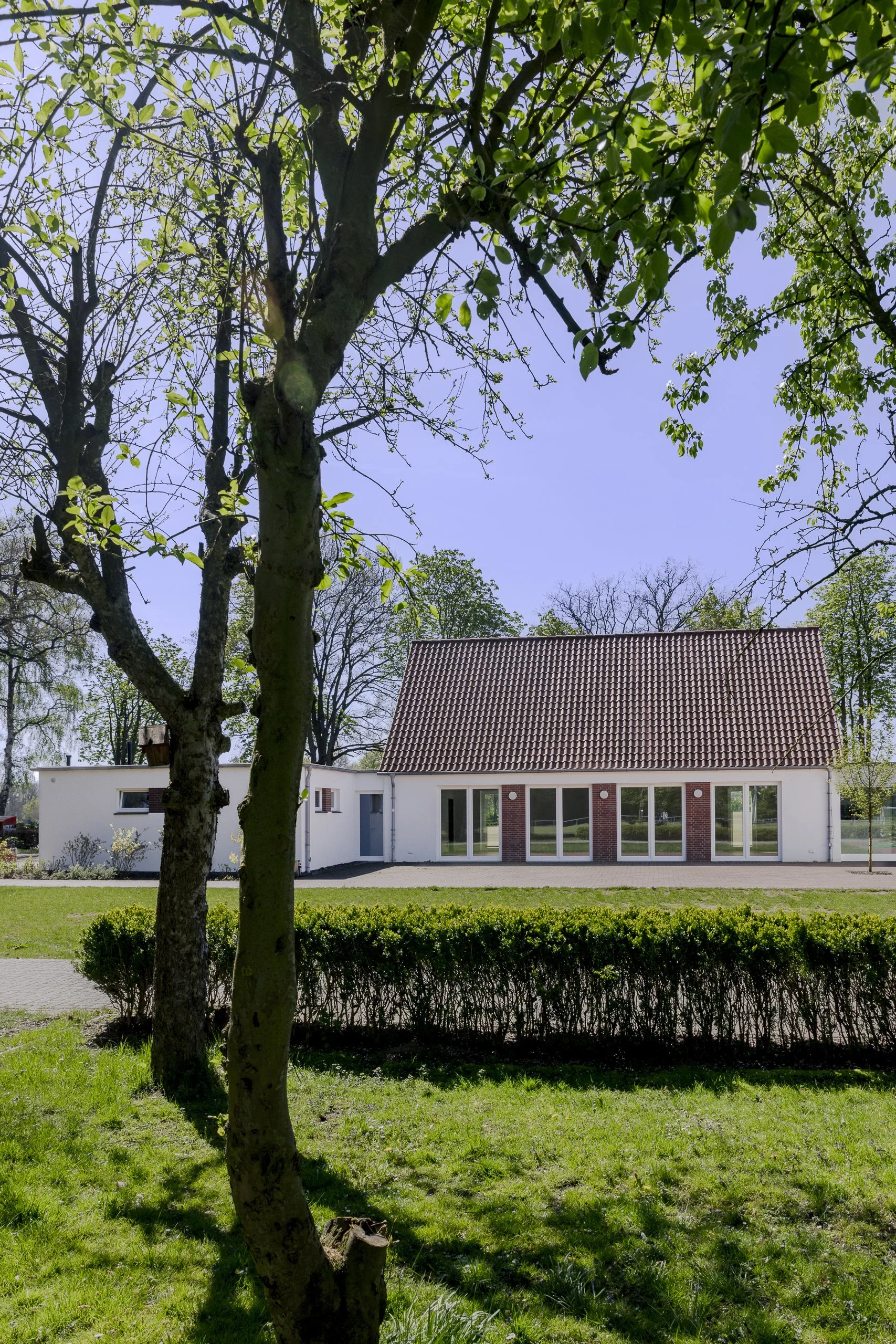 B+B Architekten GmbH : Jerome Gerull - Dorfgemeinschaftshaus-web-5.jpg