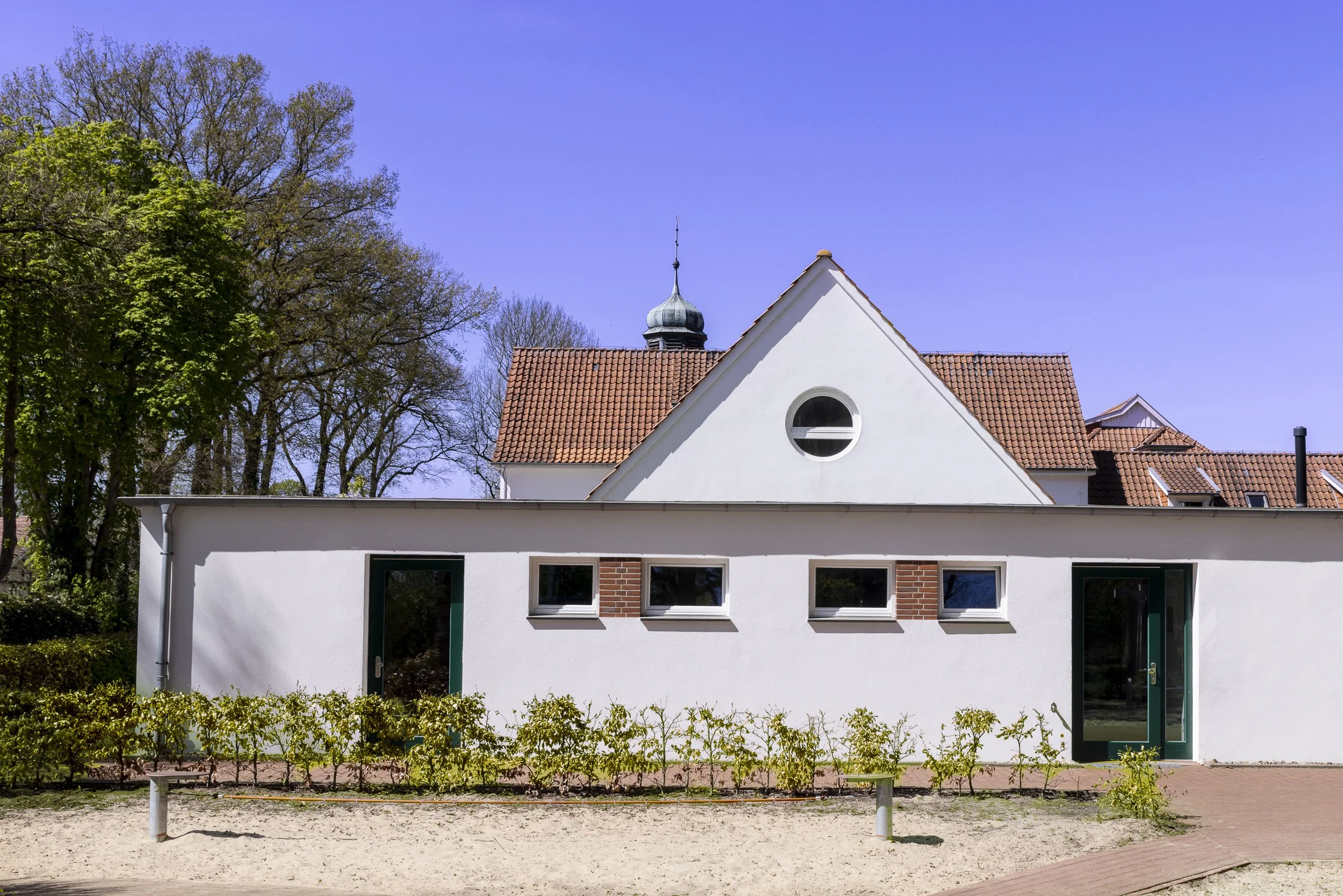 B+B Architekten GmbH : Jerome Gerull - Dorfgemeinschaftshaus-web-1.jpg