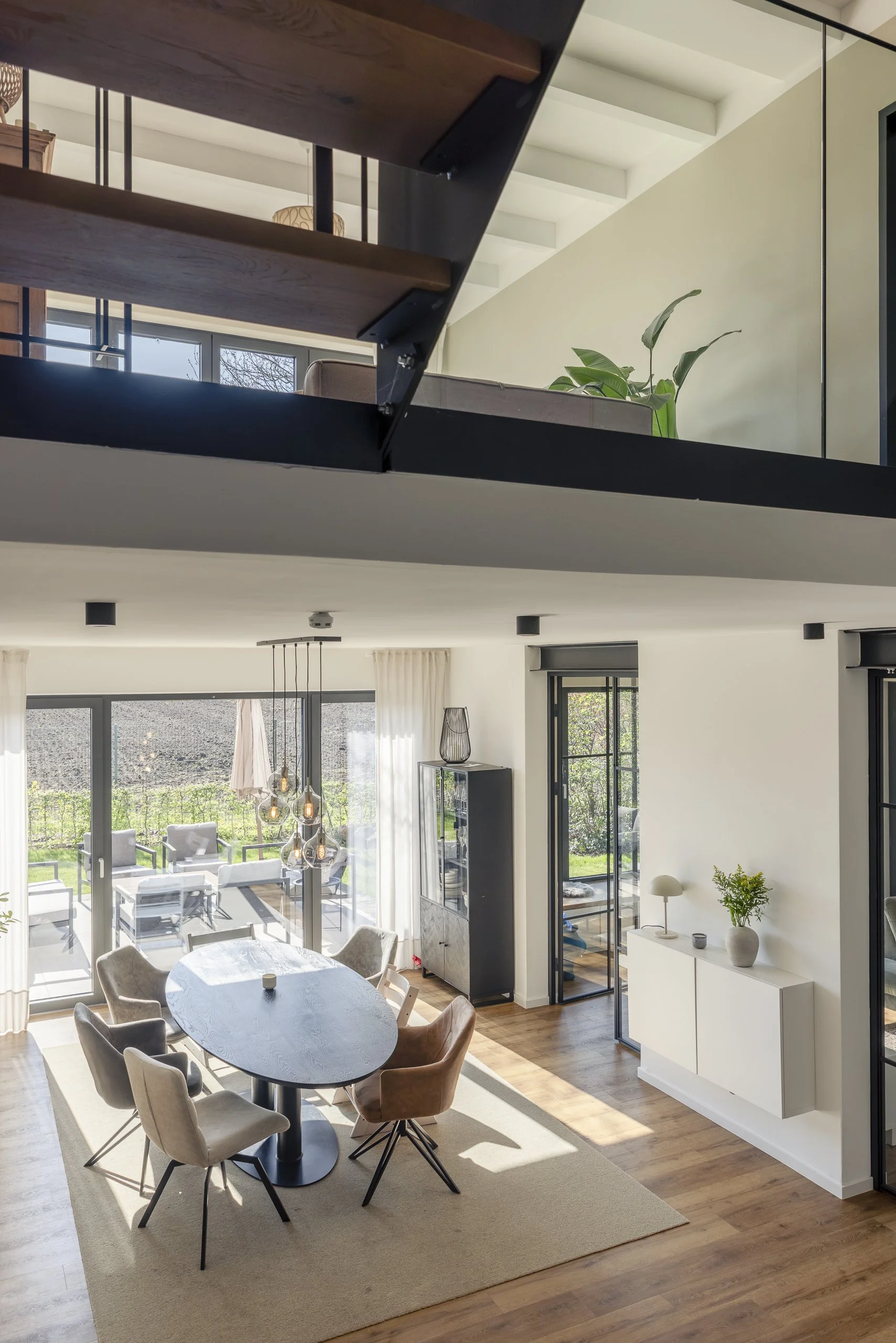 B+B Architekten GmbH : Jerome Gerull - Resthof_VEC-web-18.jpg