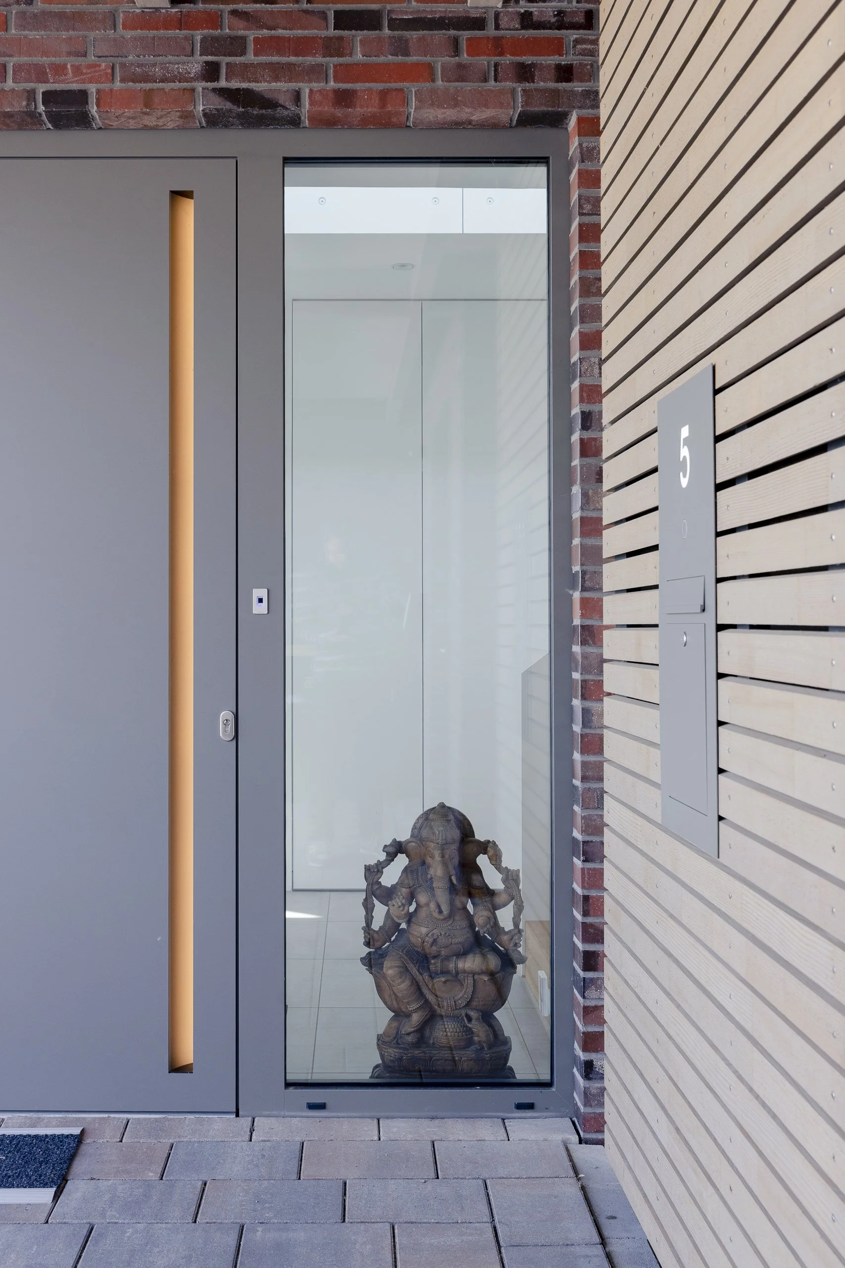 B+B Architekten GmbH : Jerome Gerull - EFH_Syke-web-24.jpg