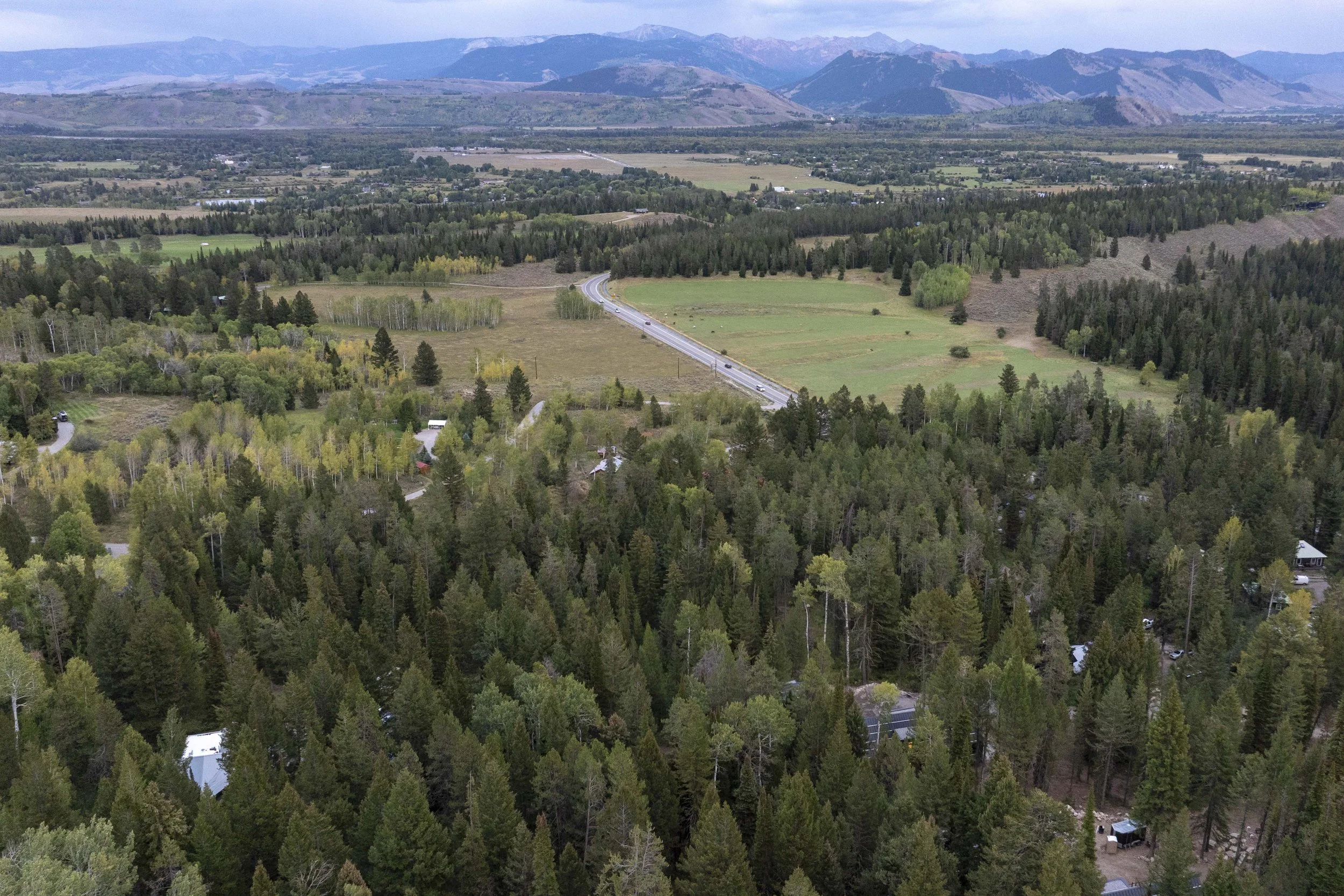 Web 6635 HWY 22-57.jpg