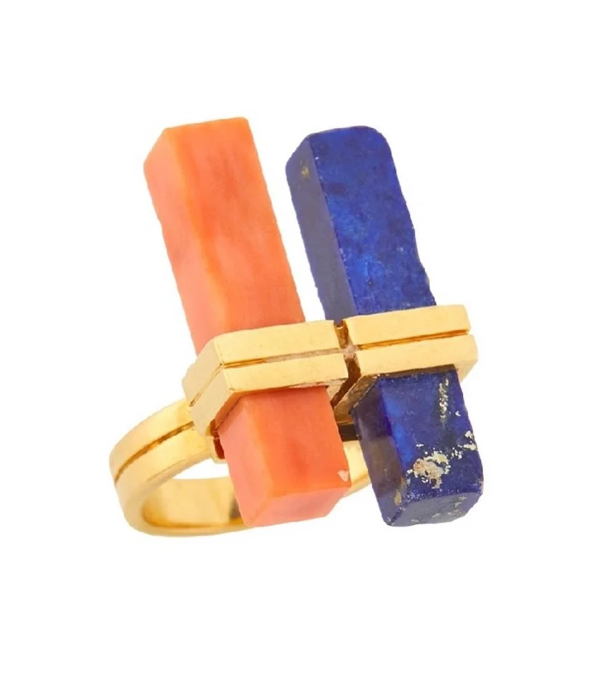 Game 4 is happening tomorrow and I can&rsquo;t help but think that whoever bought this extremely cool Chaumet coral and lapis ring at auction @doylenewyork last April, bought it on purpose to wear it tomorrow at the Madison Square Garden. Not taking 