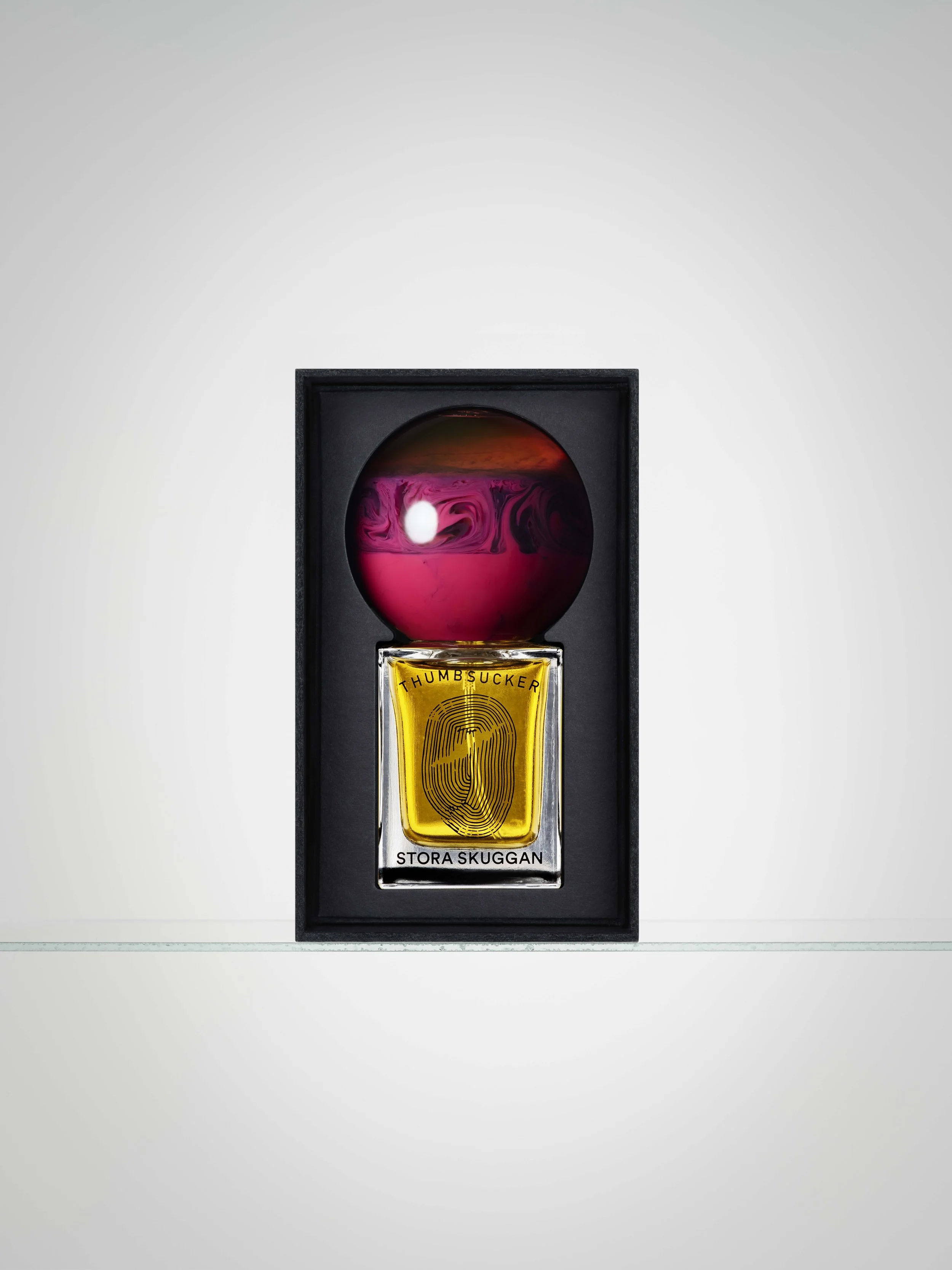 Stora Skuggan_Box_keyhole_no bottle-WITHBOTTLE_THUMBSUCKER_v2.jpg