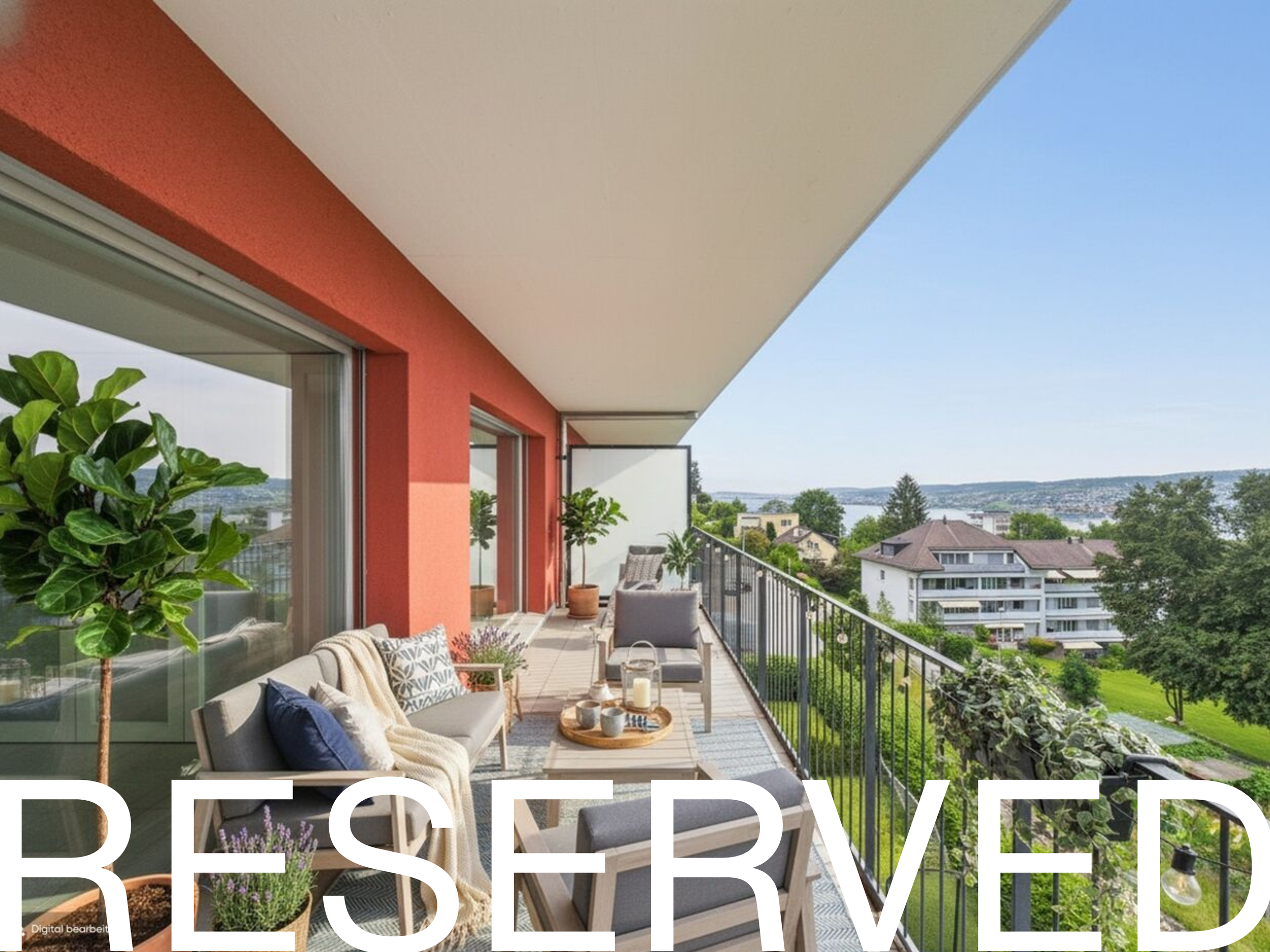 Wohnen mit Weitblick: helle Wohnung mit zwei Balkonen in Horgen