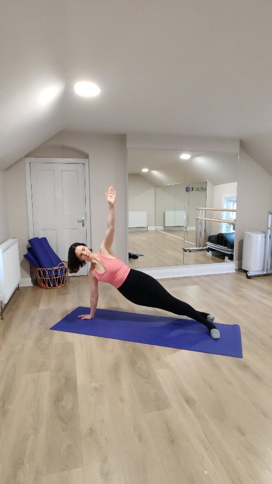 It's been a while since I did a #workoutwednesday
Feel like January is all about keeping moving, even when we don't feel like it when it's dark and cold. I know for me personally I always feel better after some movement, be that pilates, a walk, gym