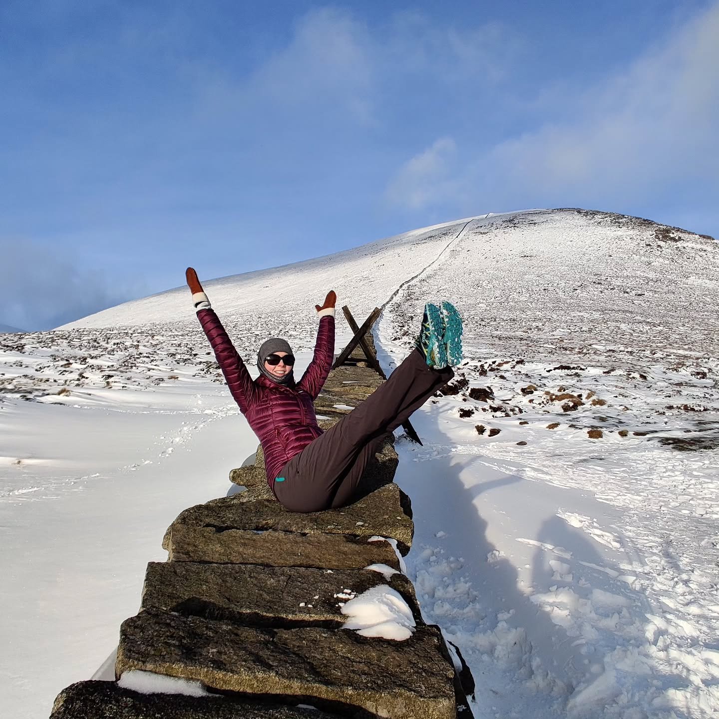 Happy #teasertuesday ! And a date for your diary...
On Sunday 22nd December at 11am I am giving an online pilates class (via zoom) to raise money for @medicalaidpal
More details to follow soon but save the date! 🗓️
(Class will be recorded so if yo