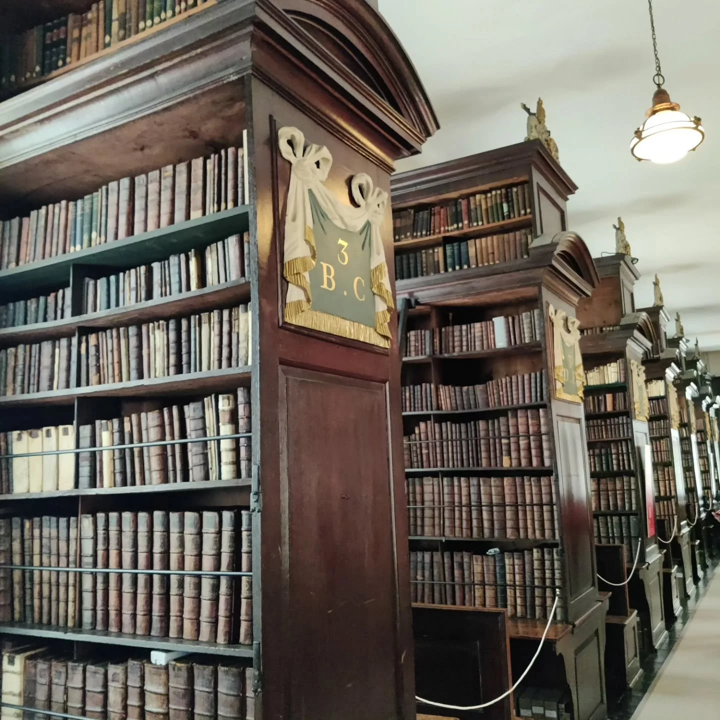 A 2025 recap, one photo for each month. Nice to look back through the years photos, and very hard to just pick one per month!

Jan- Discovering Marsh's Library in Dublin 
Feb- Birthday walk
March- Day out with mum, love her photo pose!
April- Mournes