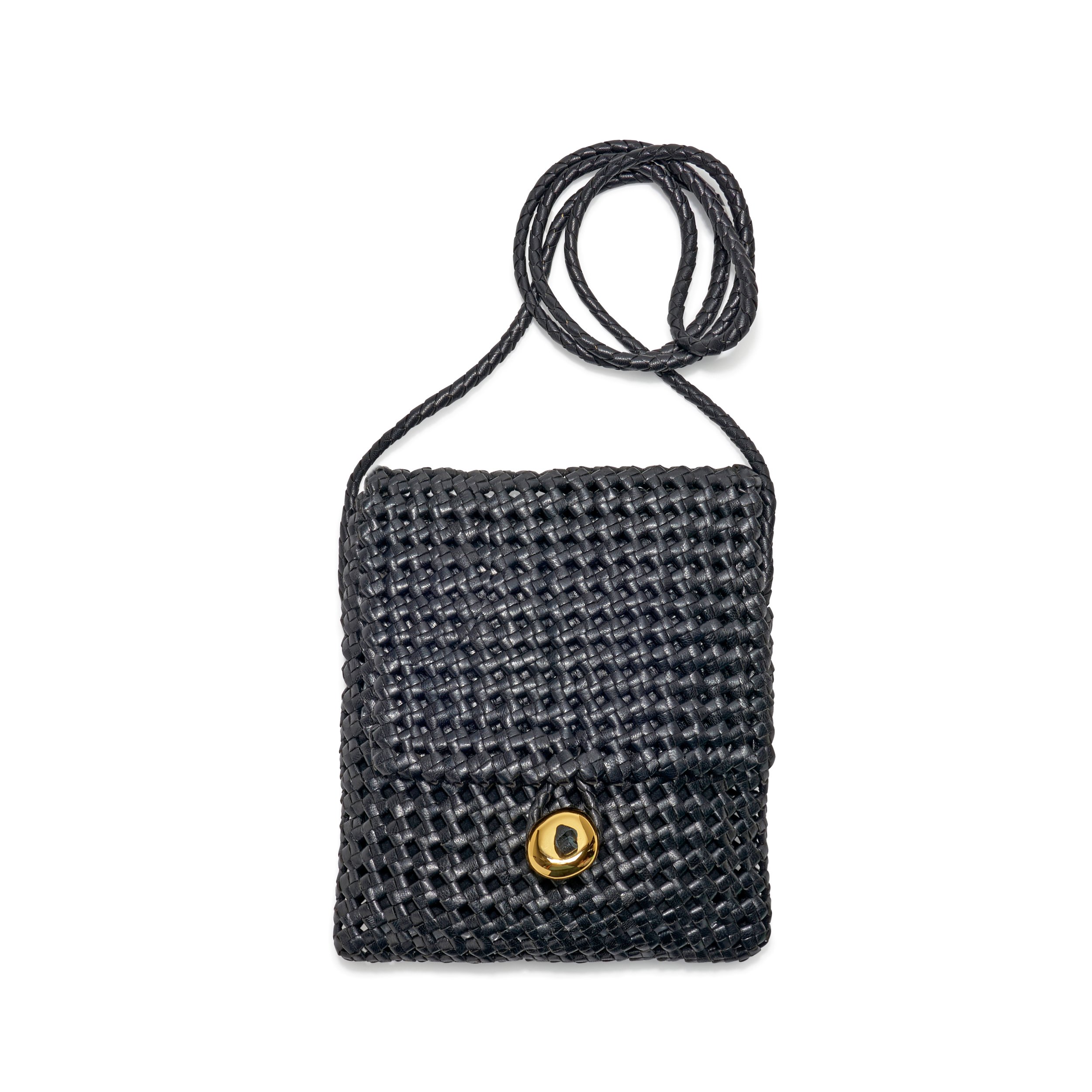 FW24-P001_GOA CROSSBODY BAG IN NOIR.jpg