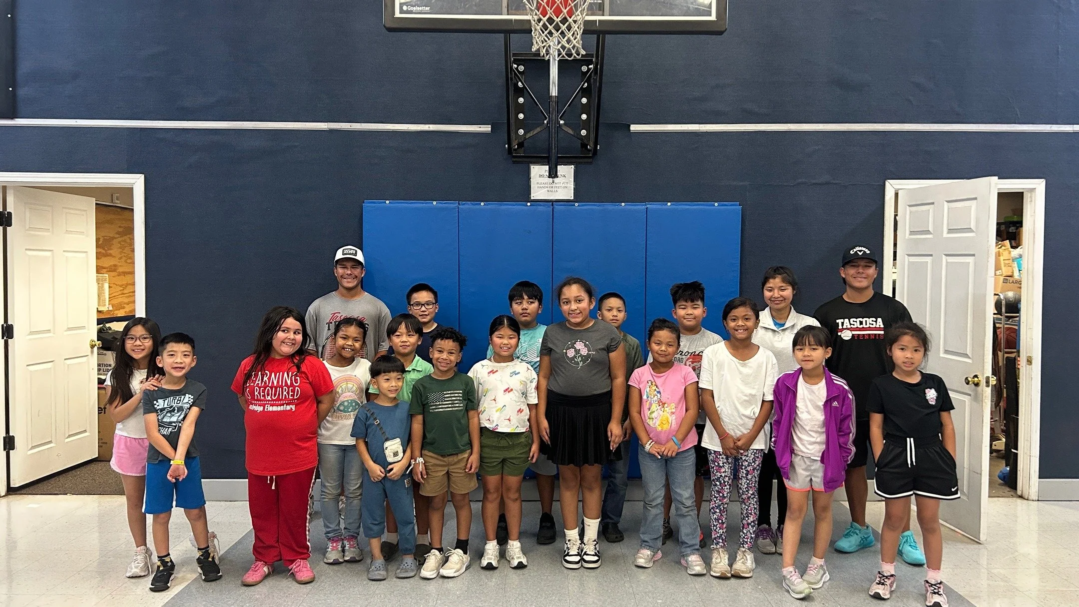 Serving Up Hope tennis programming is going strong in Amarillo, Texas thanks to an exciting program at the Eastridge Mission Center! @eastridge_mission_center 
 
We love to see kids enjoying tennis and seeing parents getting into the action as well!