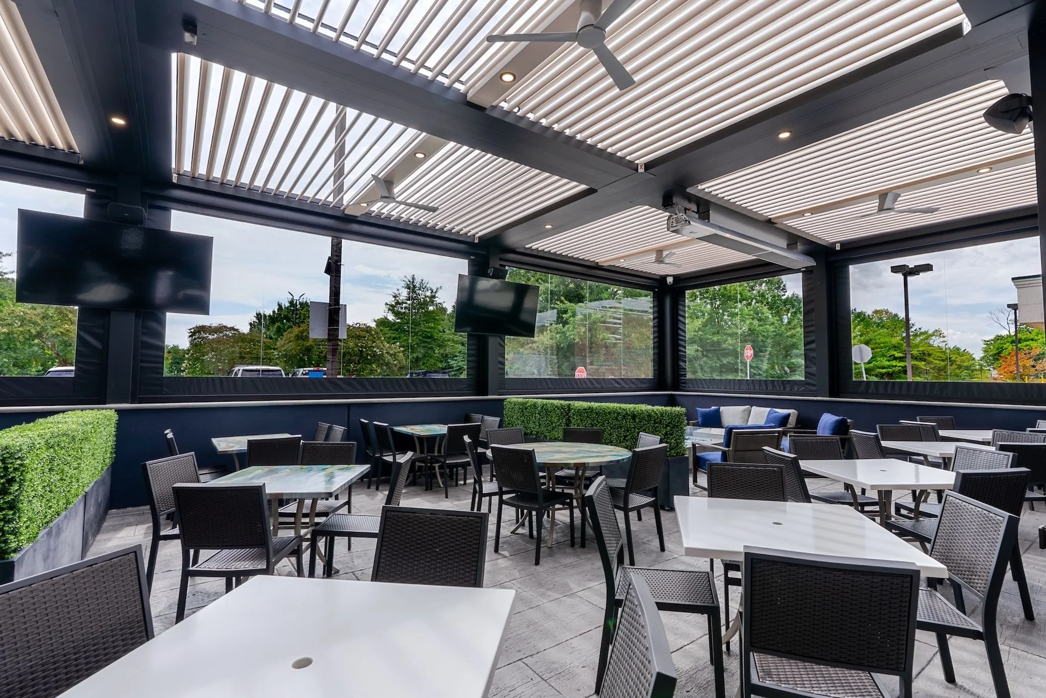 31-web-or-mls-Conrads 31.jpg