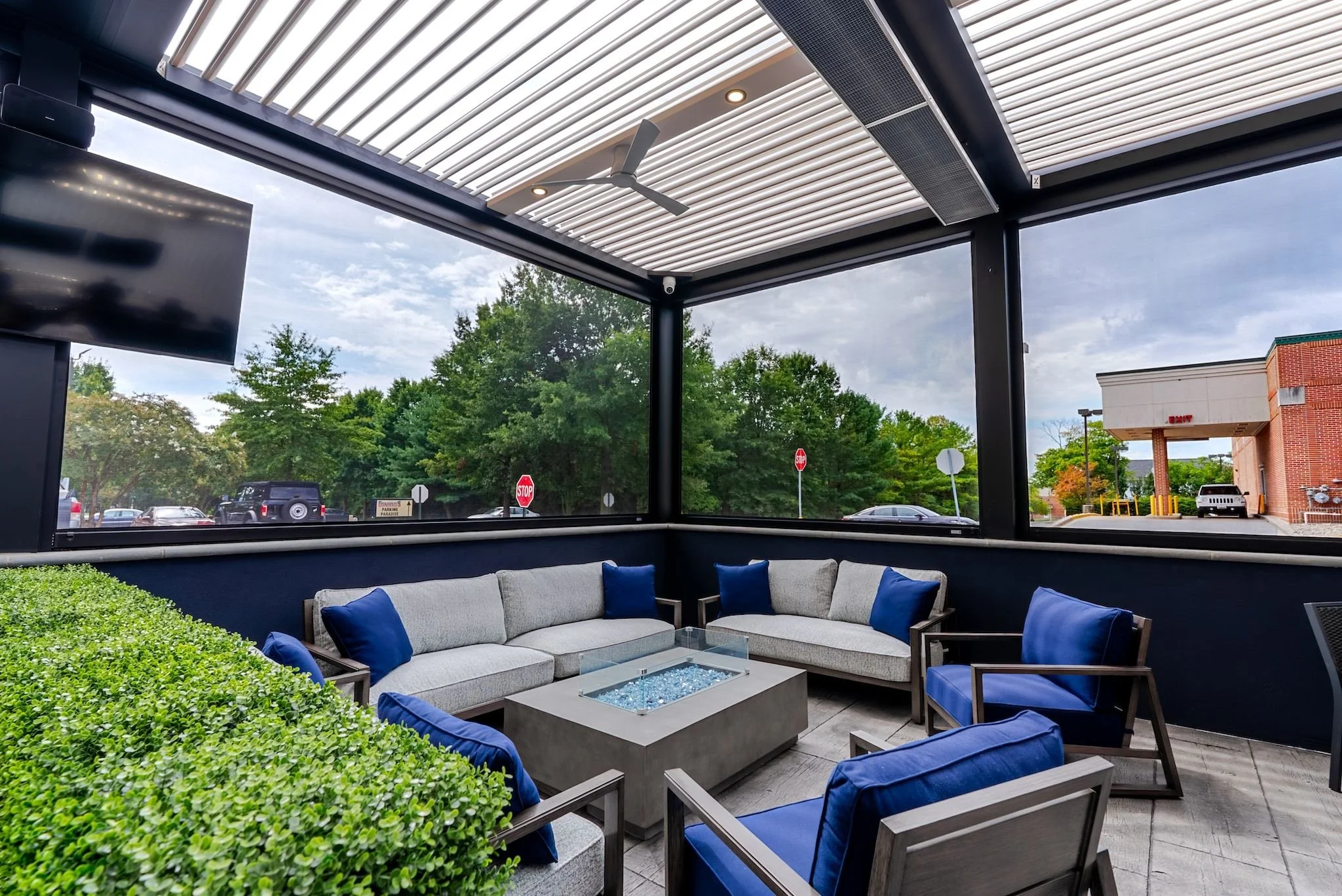 29-web-or-mls-Conrads 29.jpg