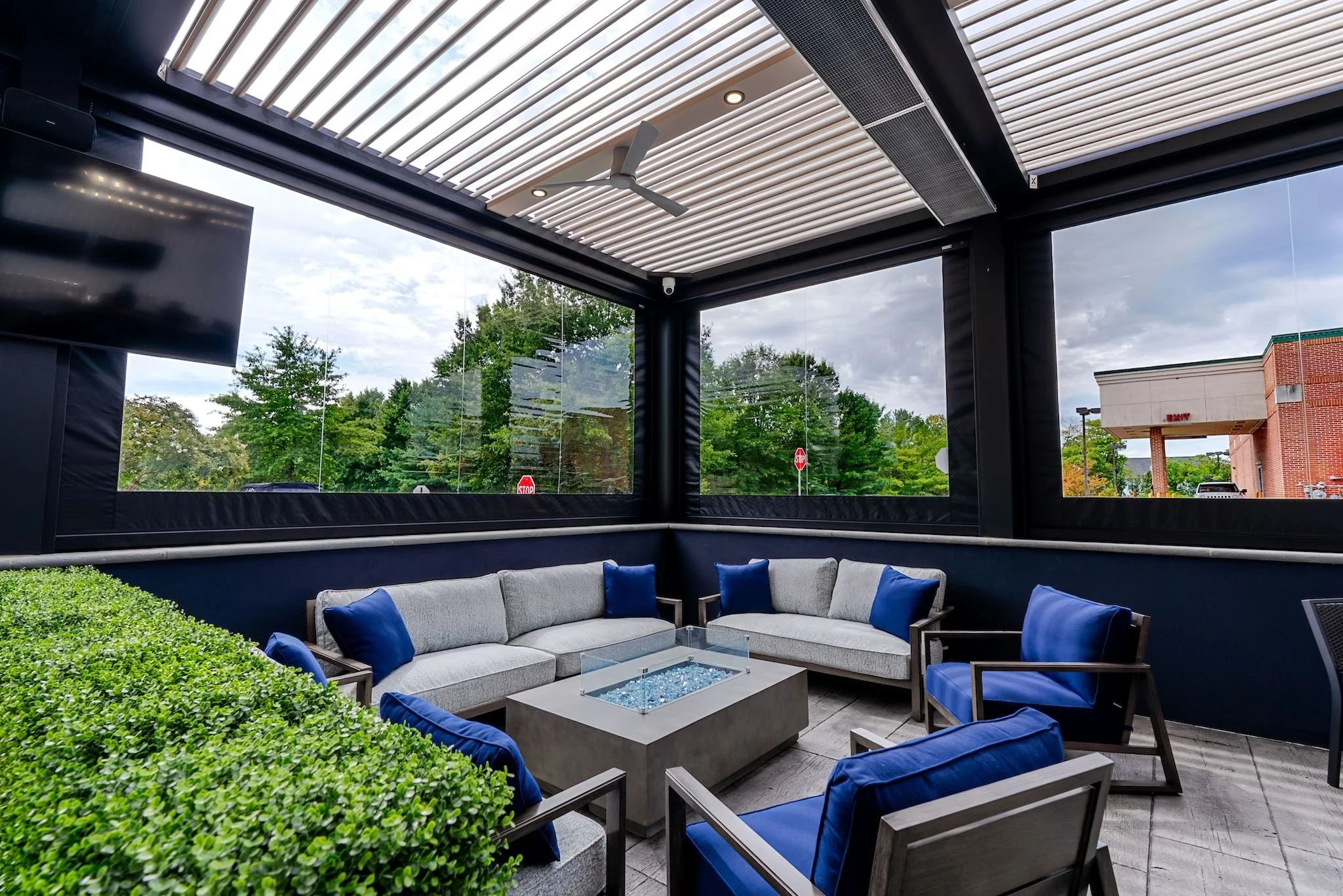 30-web-or-mls-Conrads 30.jpg