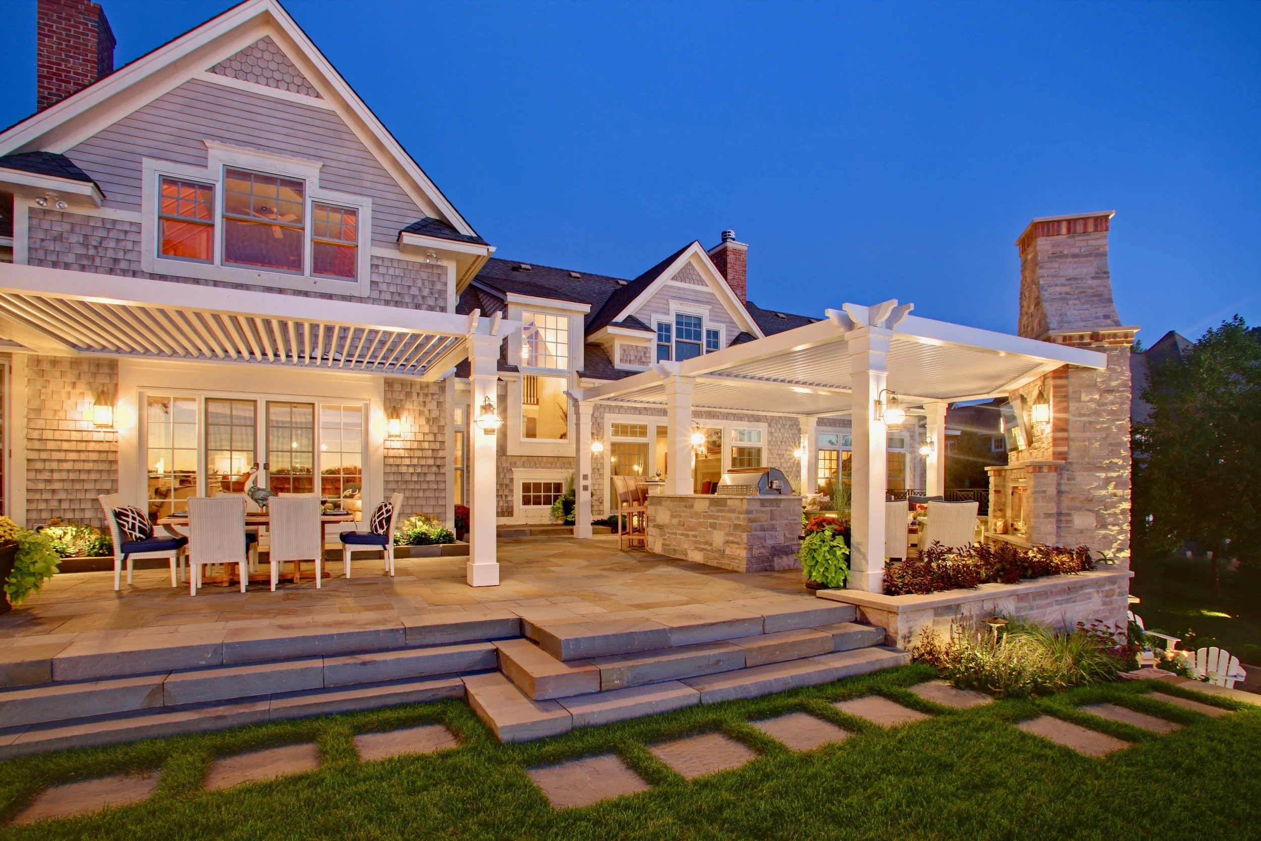 moms landscaping (2).jpg