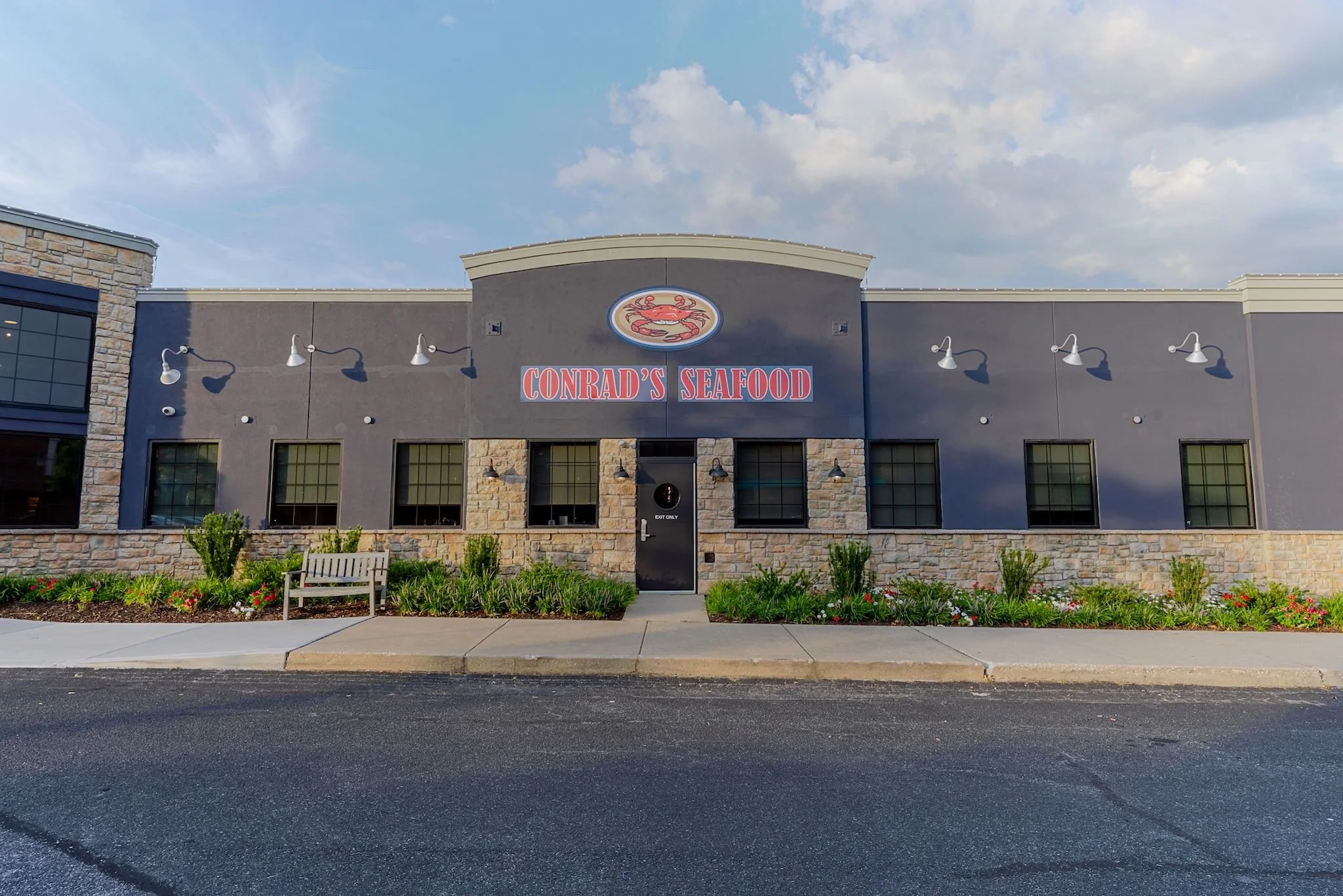 41-web-or-mls-Conrads 41.jpg