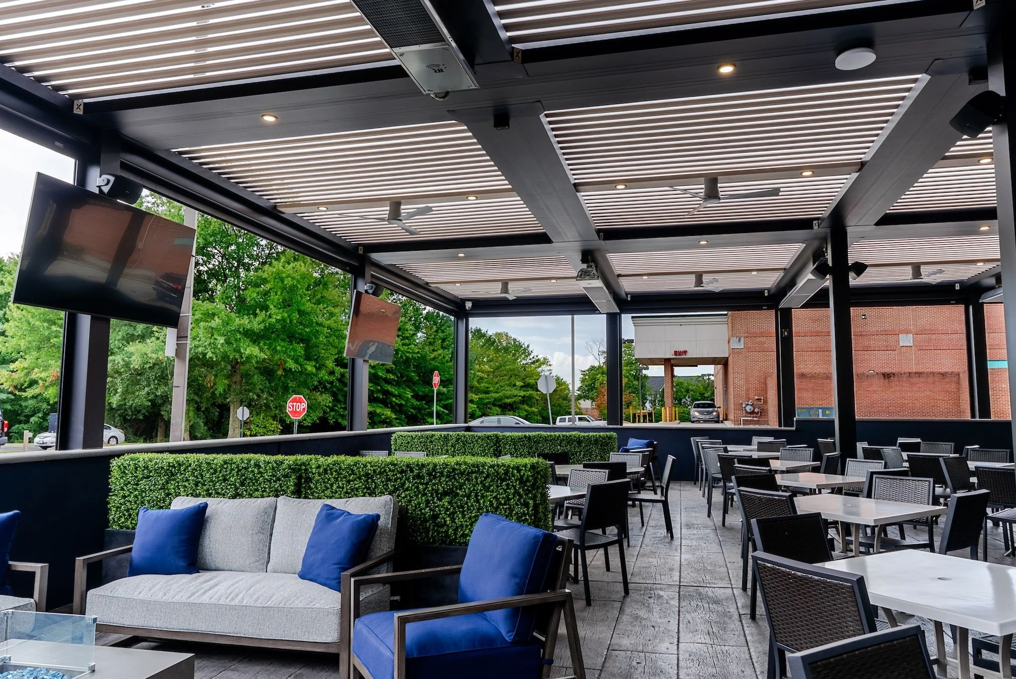 34-web-or-mls-Conrads 34.jpg