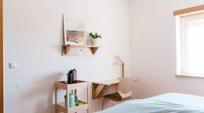 One of my latest projects for a guesthouse in ferrel, with wooden custom made desks, shelves, surfrack and bed headboards.

📸Jo&atilde;o
🏡 Alto Ferrel