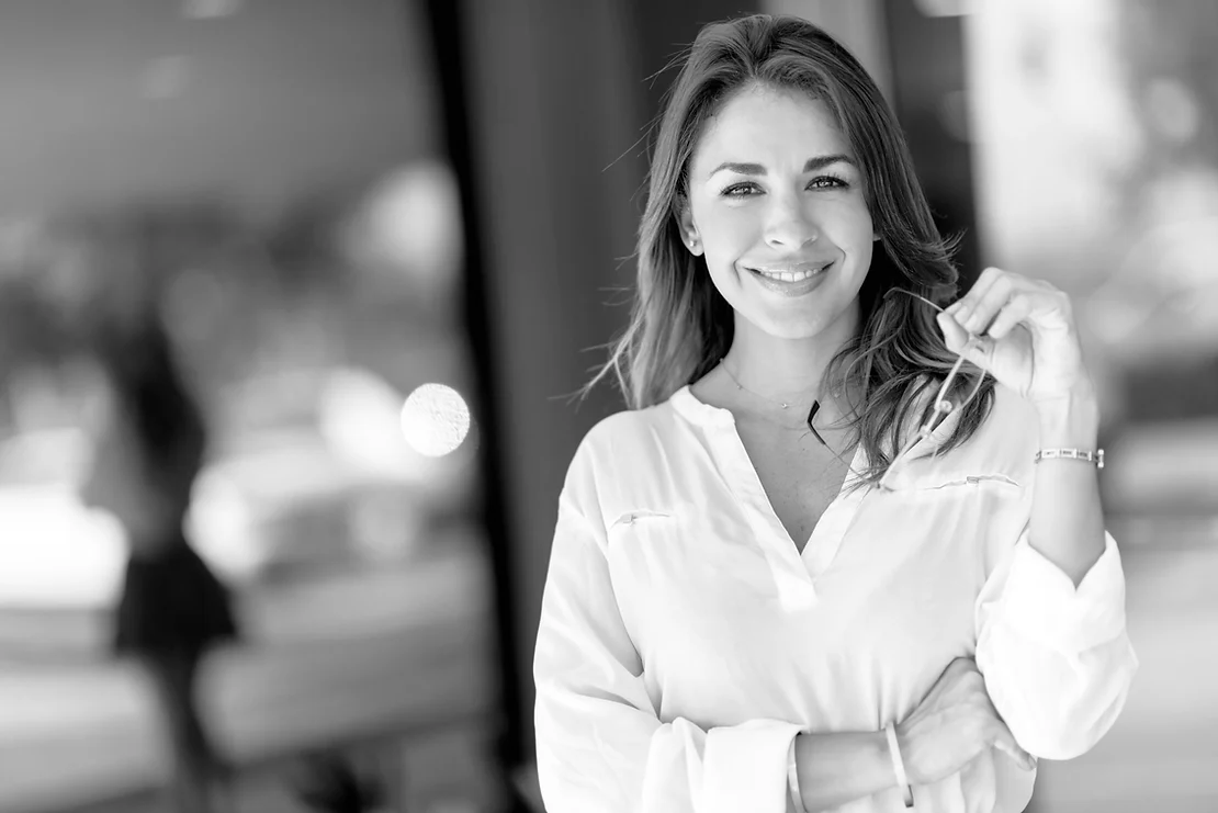 Why Professionals Need a Personal Brand to Grow Their Business: A Comprehensive Guide