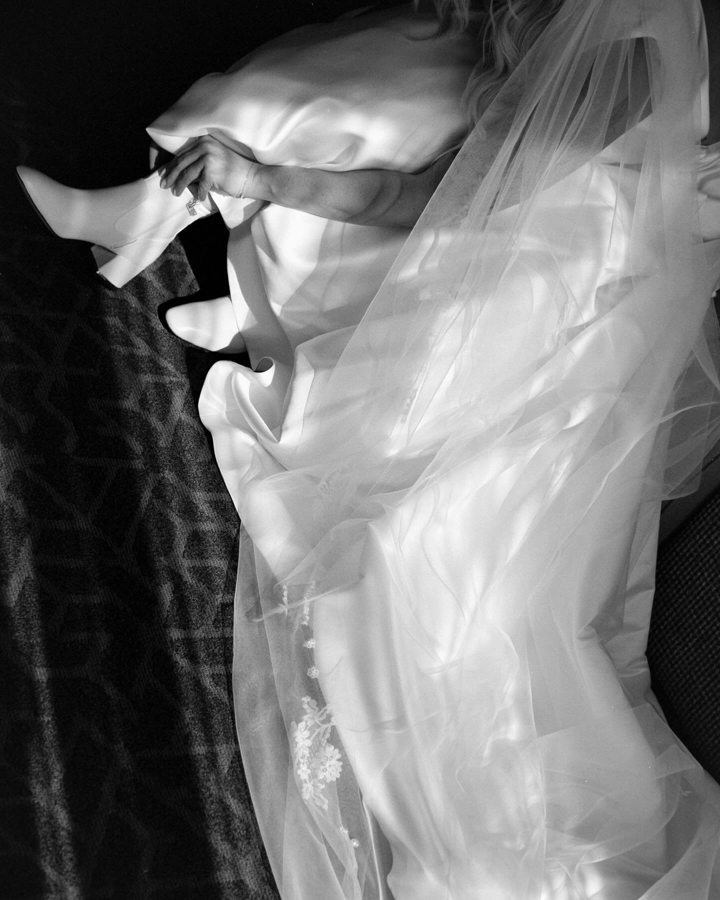 So much more to share from this stunning, perfect day. Starting with S &amp; C on film 🖤🤍

Lead photographer - @onyxandamberphotography 
Second Photographer - @marwahurleyphotography 
Reception Venue - @canmoreminersunionhall 
Invitations - Designe