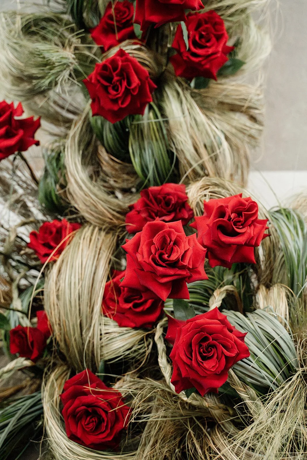 Ofelia-Calgary editorial wedding photographer-14.jpg