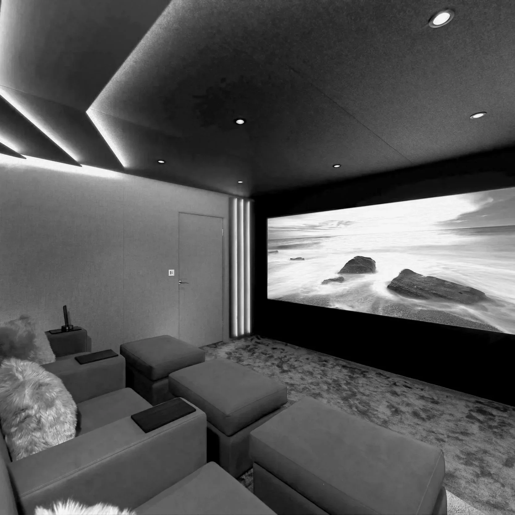 Five Practical Tips for Designing a Private Cinema or High-Performance Entertainment Space