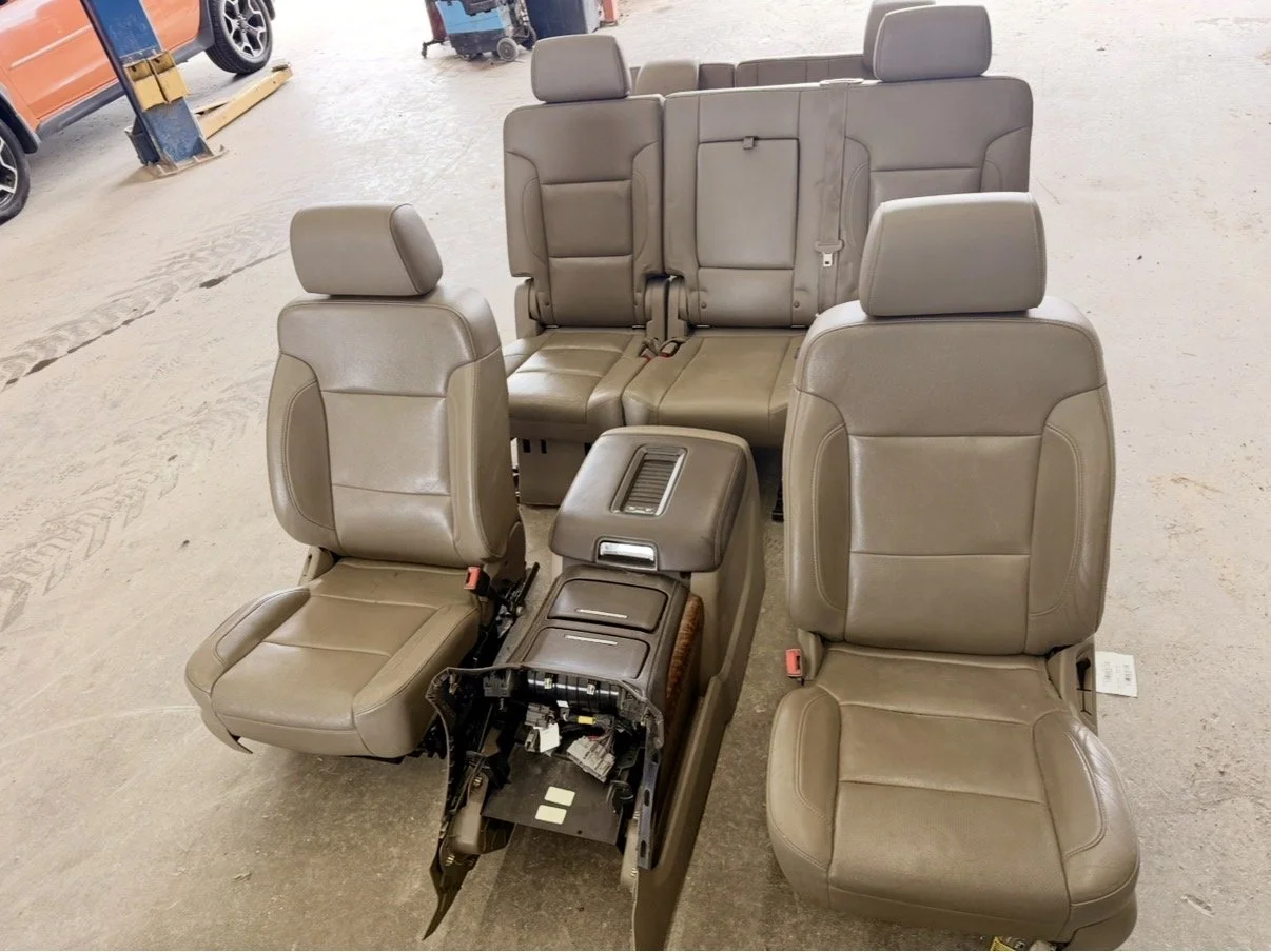 North Verde Auto Salvage Interior Parts Leather Seats and Leather Console