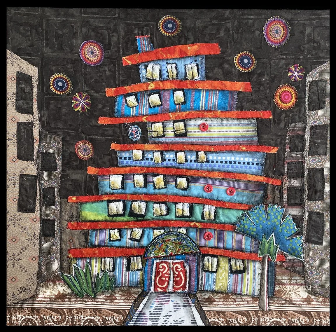 SHIRT 15 THEAPTBLDG 2021 16X16S.jpg