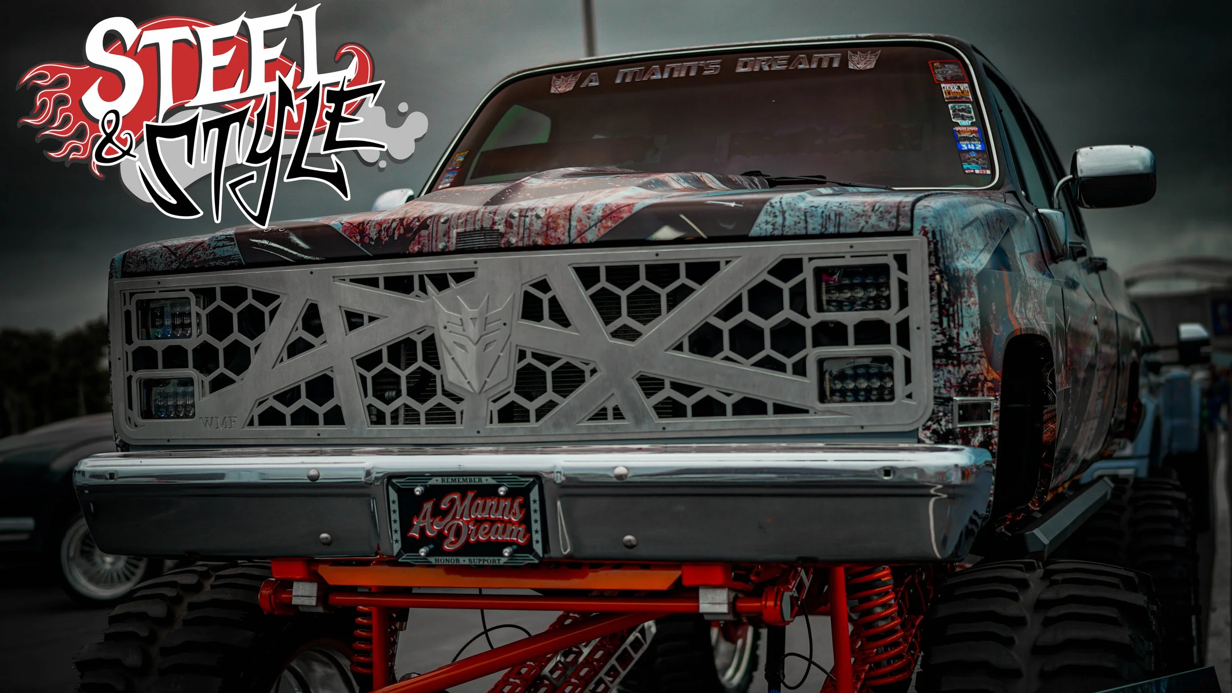 Lifted Transformers Truck at Slamfest October 2025-3.JPG