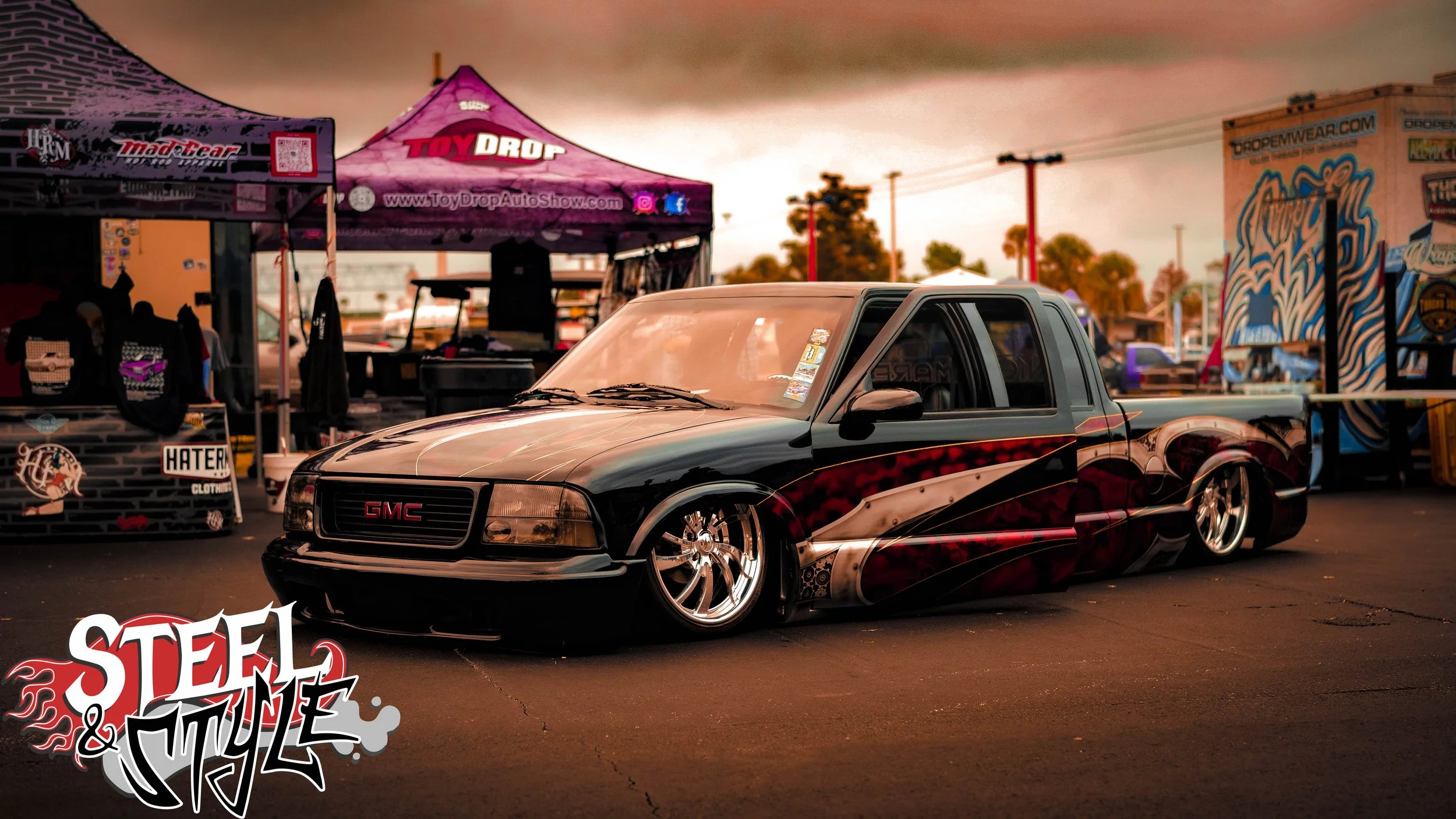 Slammed GMC Truck at Slamfest October 2025-1.JPG