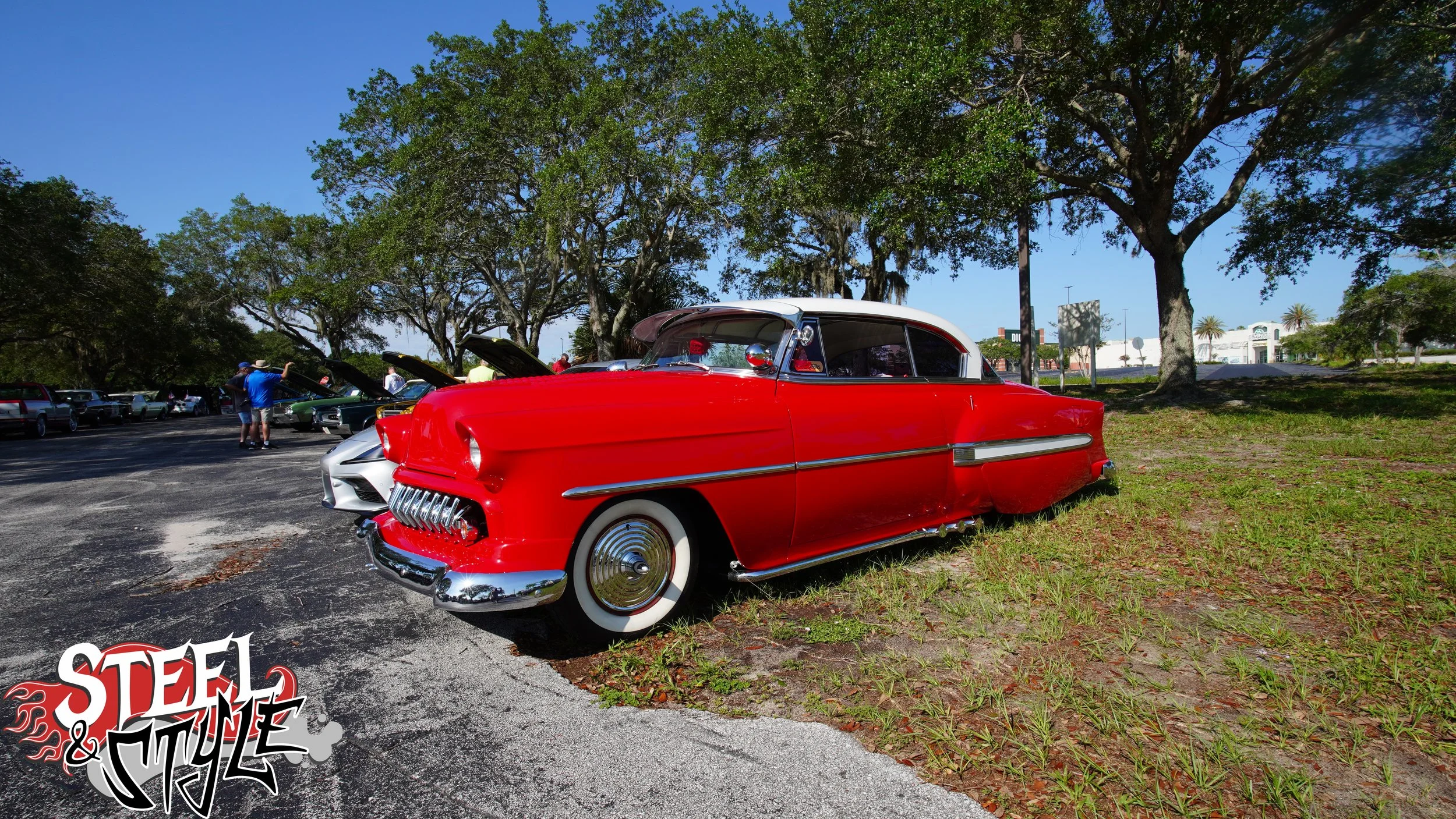 Hooters & Hot Rods – June 2025 | Custom Car Meet at Hooters Florida