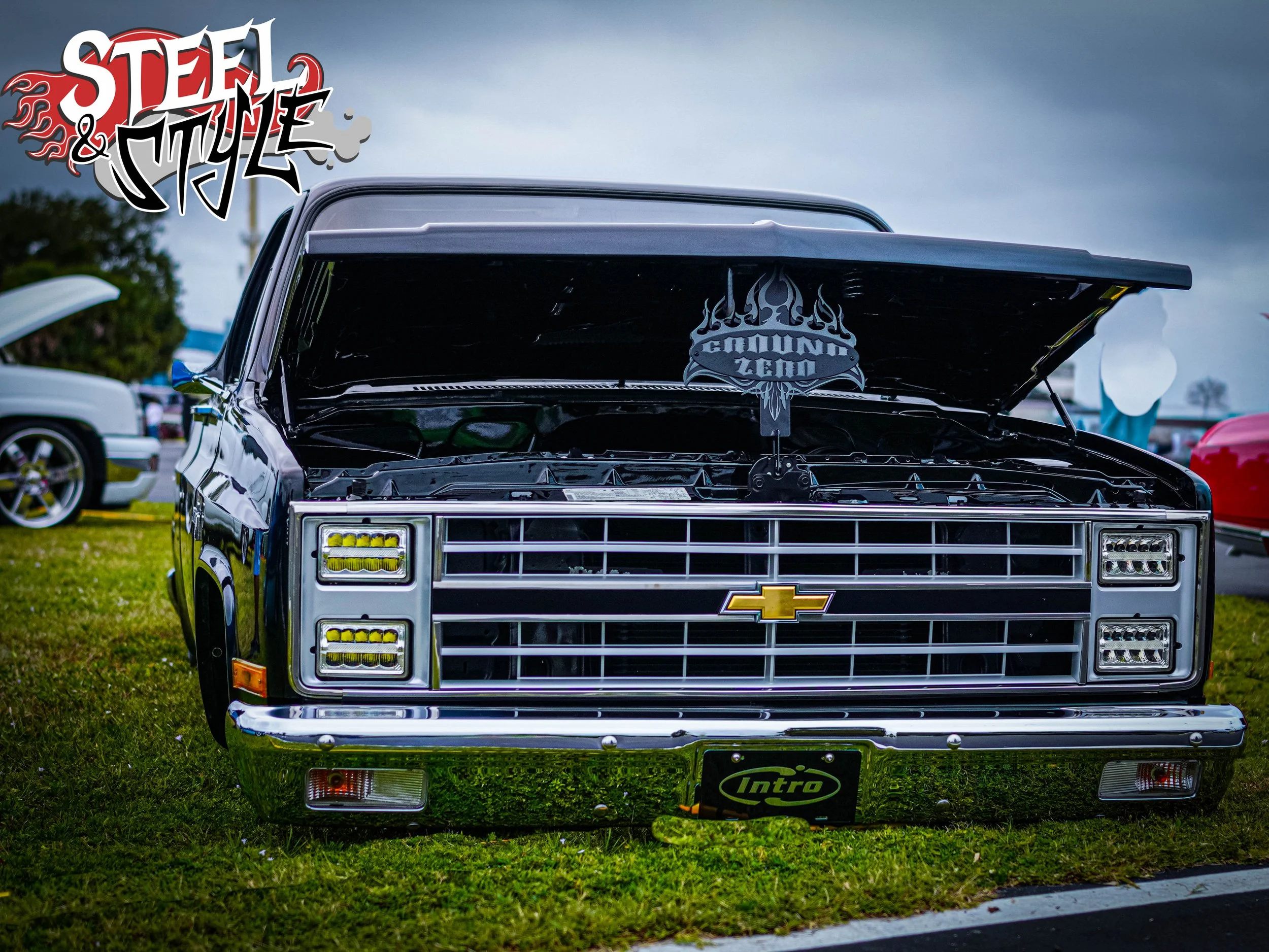 Dark Green Chevy Square Body Truck at Slamfest October 2025-3.JPG