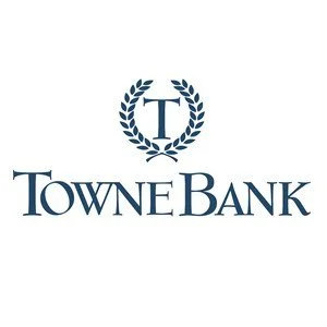 townebank-paragon-logo_-centered-1.jpg
