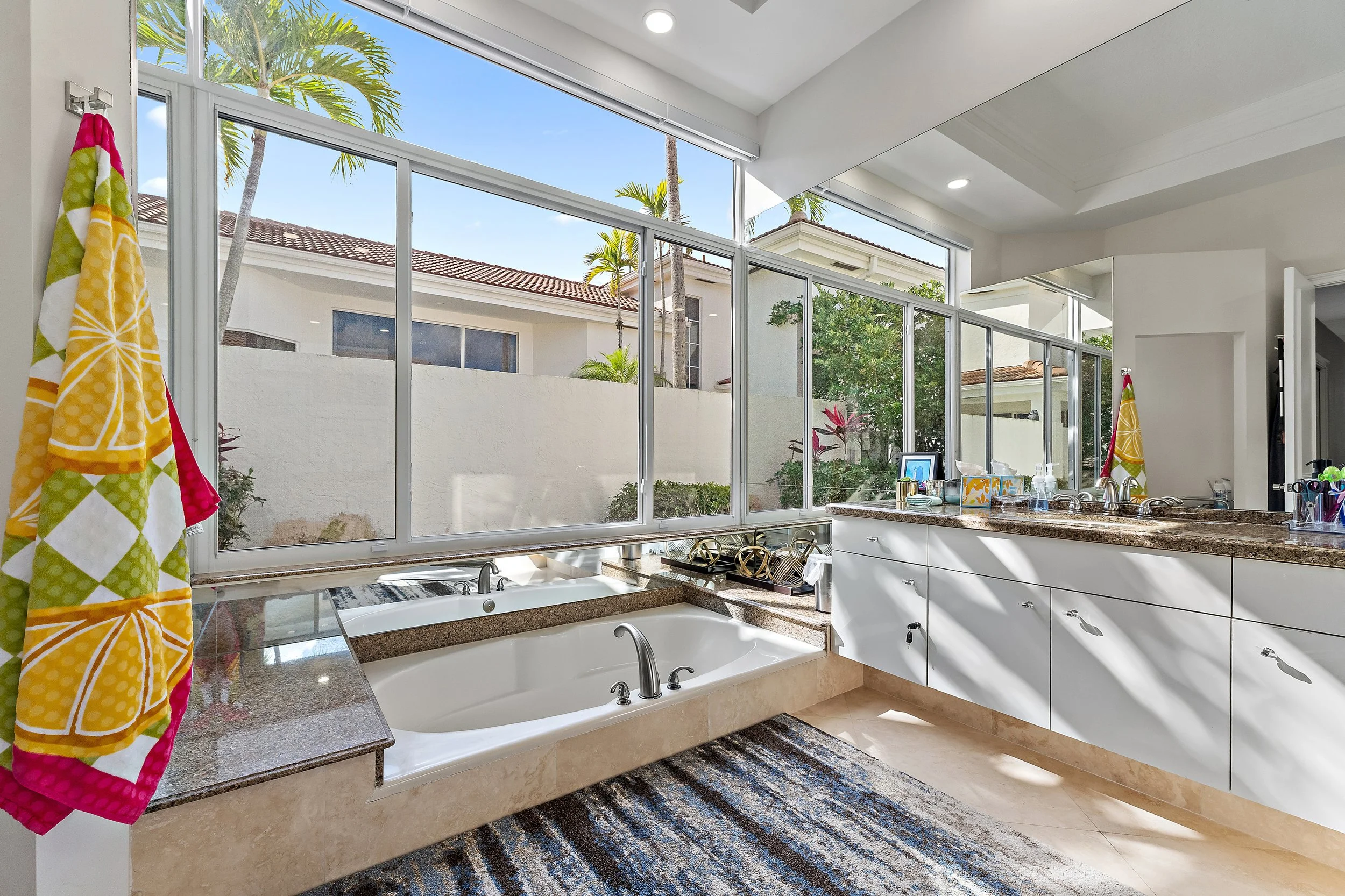 022-120IsleDrive-PalmBeachGardens-FL-33418-FULL.jpg