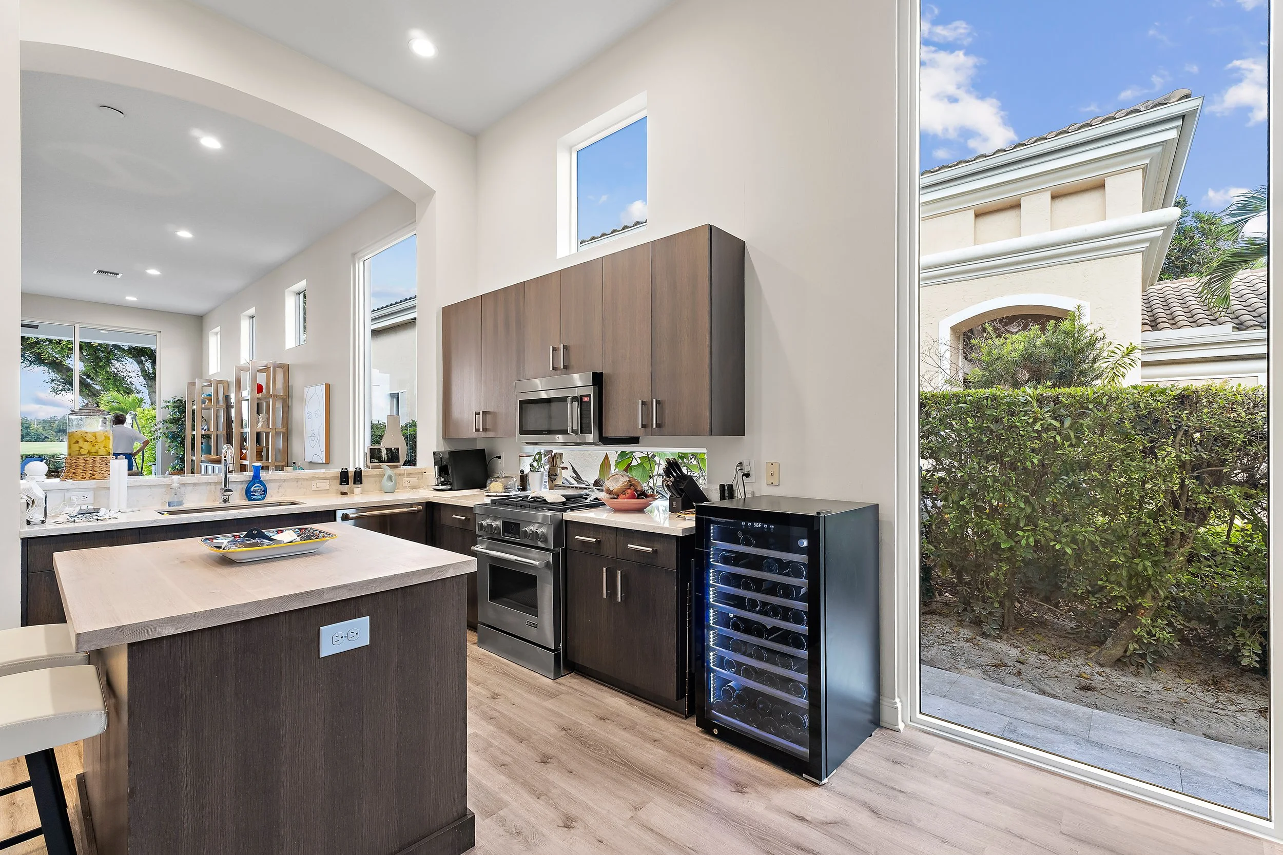 020-281IsleWay-PalmBeachGardens-FL-33418-FULL.jpg
