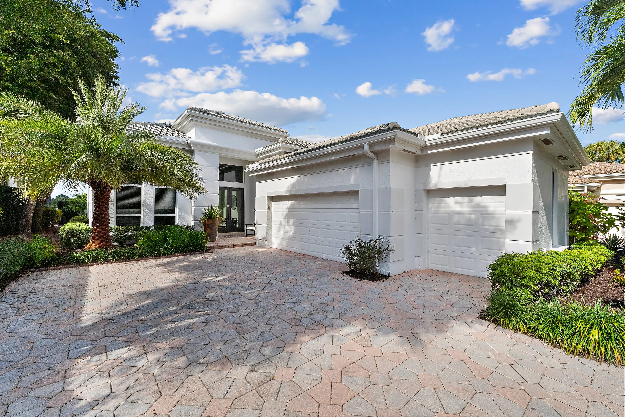 002-281IsleWay-PalmBeachGardens-FL-33418-FULL.jpg