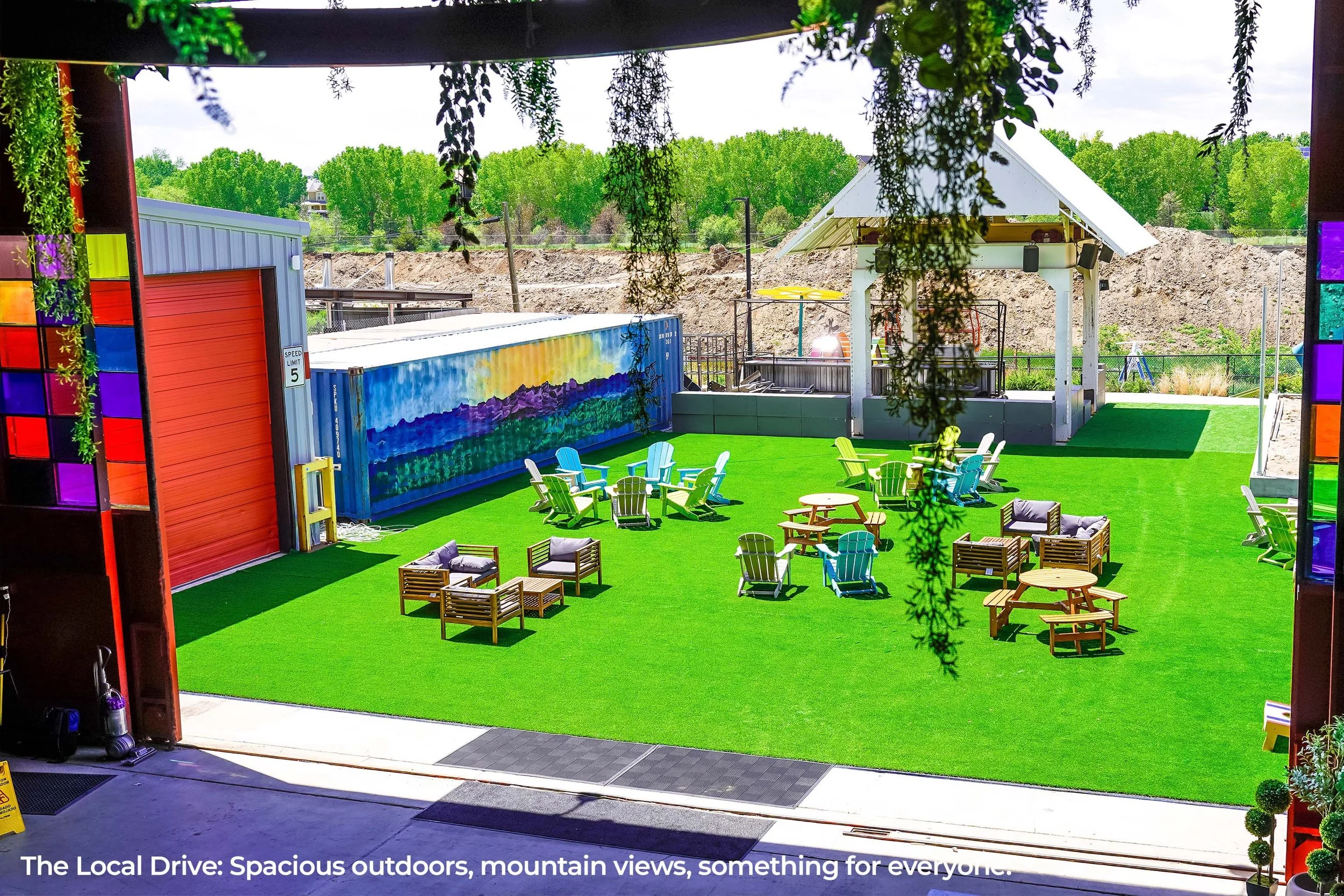 The Outside Story: Patio Season at Stanley