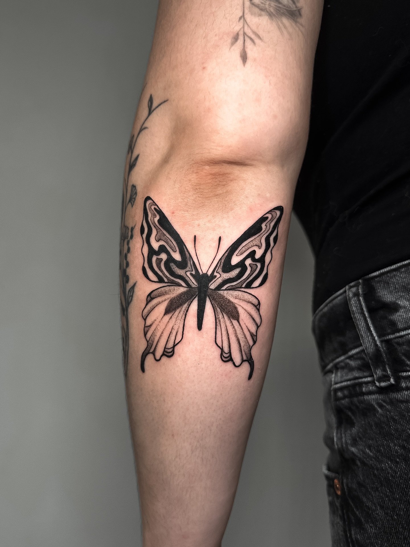 Trippy butterfly 🦋