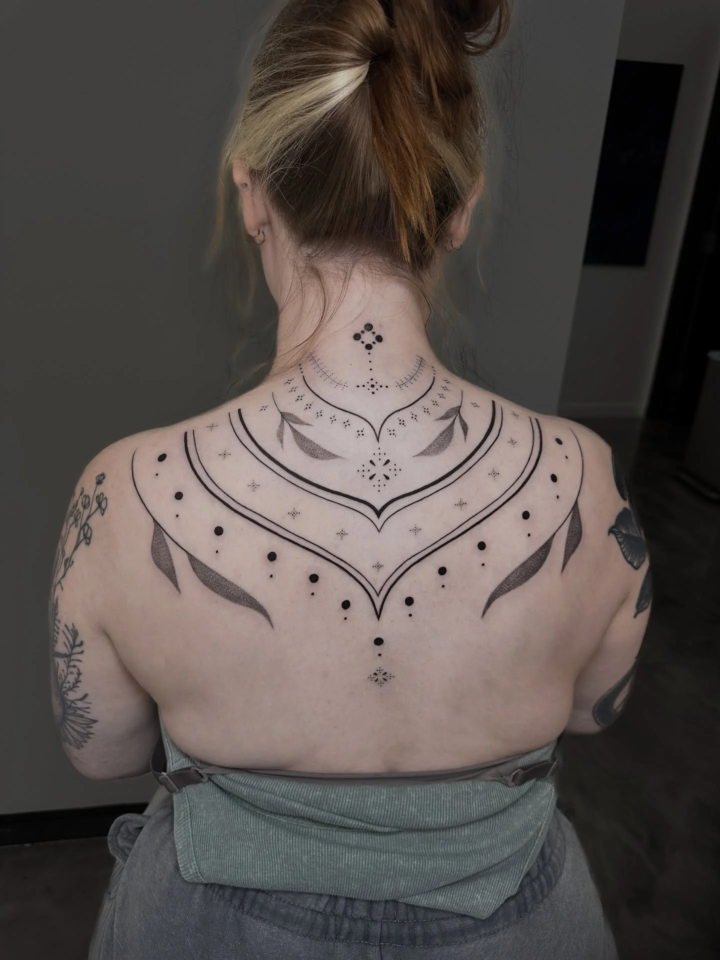 Ornamental back piece! 
Books will be opening this week if you&rsquo;d like a custom ornamental!