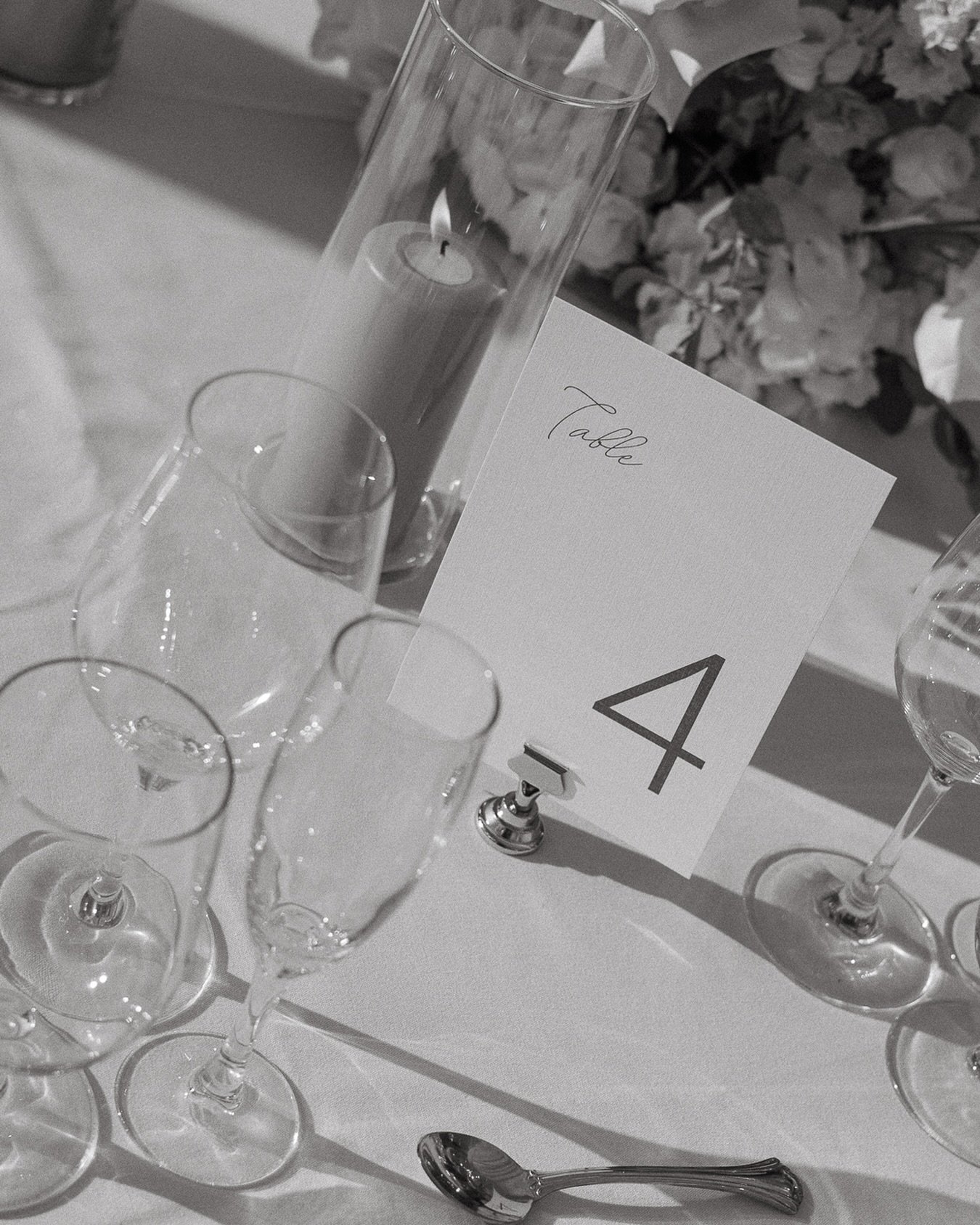 Details in B&amp;W 🖤 

Second shot for @cassiecetlinphoto 
.
.
.
.
.
wedding tablescape, wedding details, Toronto wedding photographer, Toronto documentary photographer, Toronto engagement photographer, black and white wedding photography