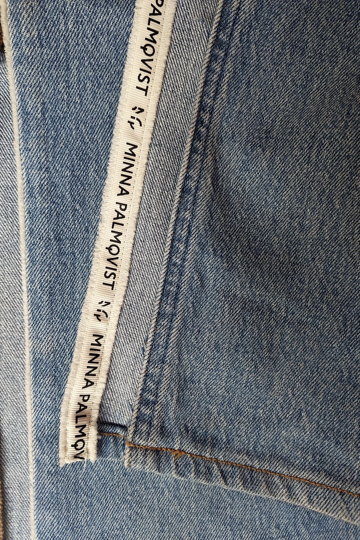 03S_tape.jpg