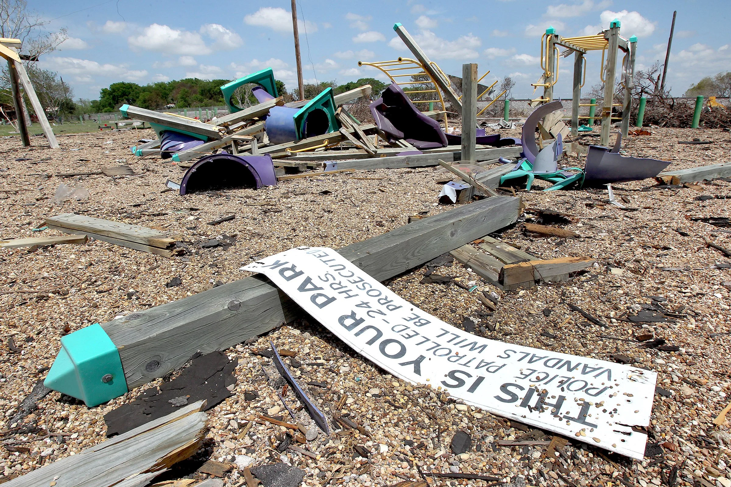 198752 PUSTEJOVSKY5.JPG