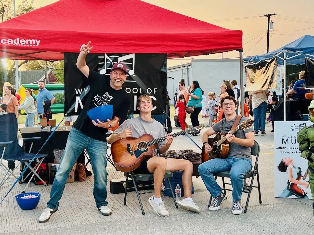 Boo on Ballard - 1.jpeg