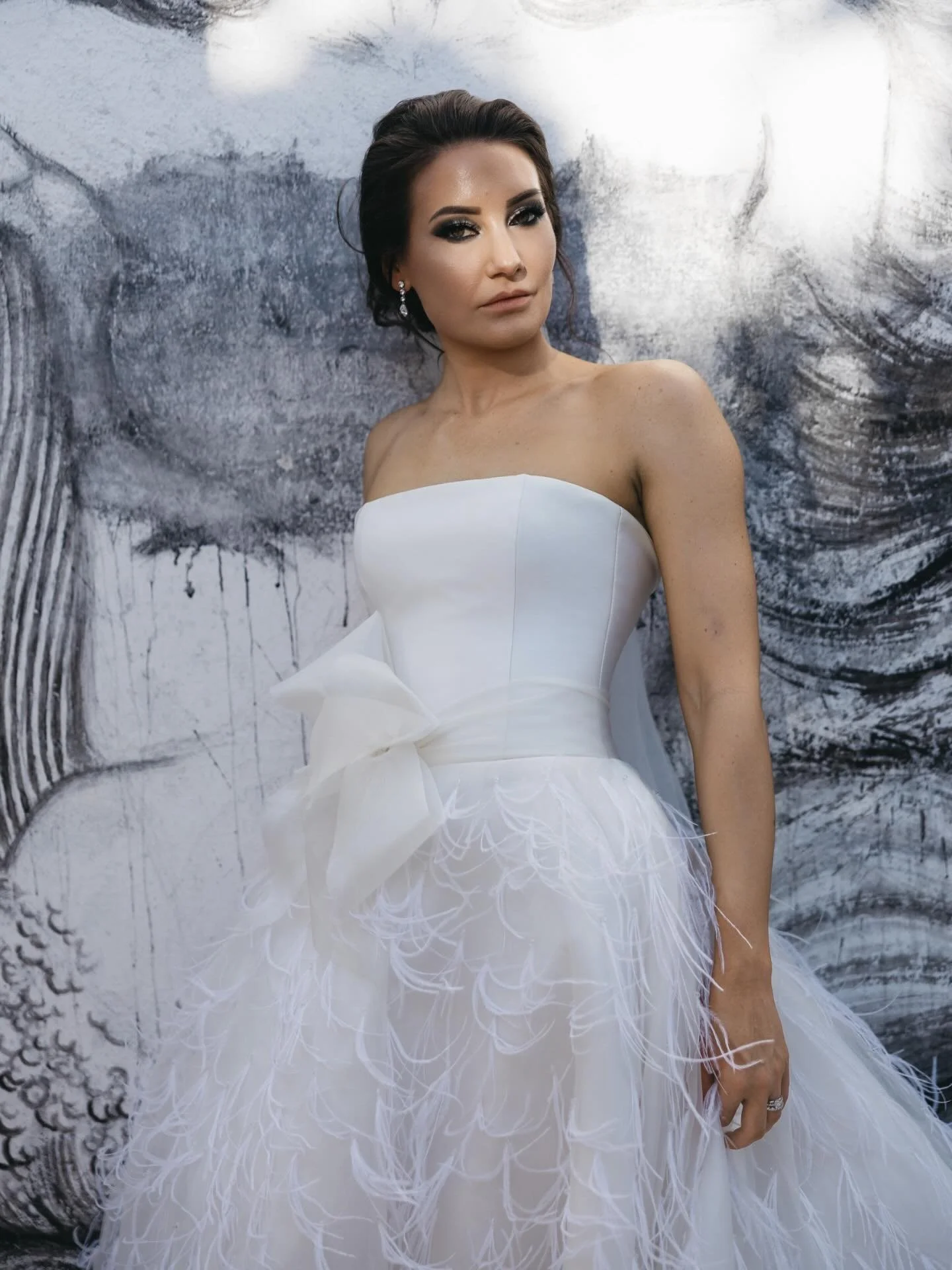 Modern lines &middot; Timeless grace

📸 Captured by @greecephotographer.

#santoriniweddings #destinationweddings #weddingsingreece #everafterdayssantorini #stefaniakalokairinou