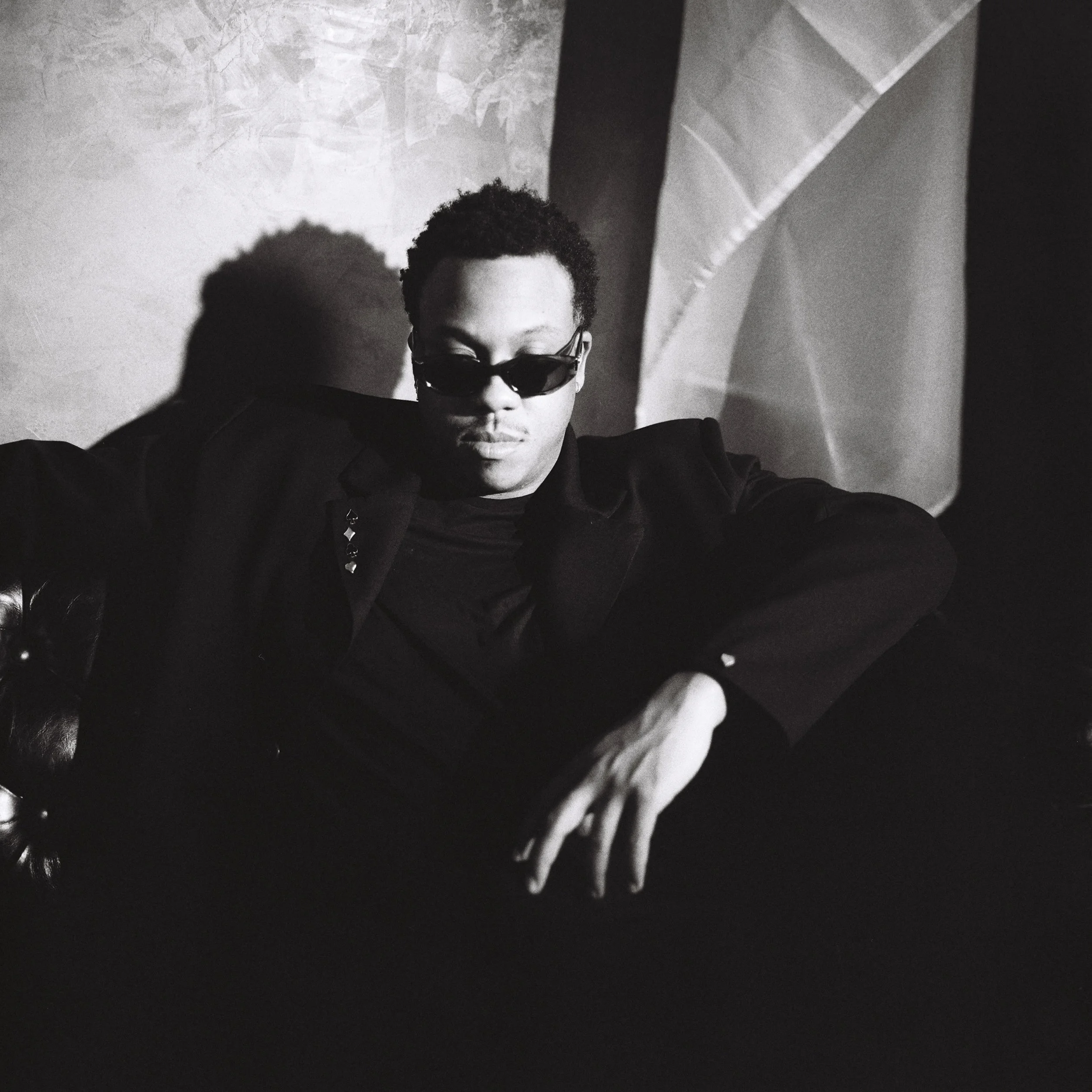 [Hi-Res Image] Lee Lewis  by SWURVE.jpg