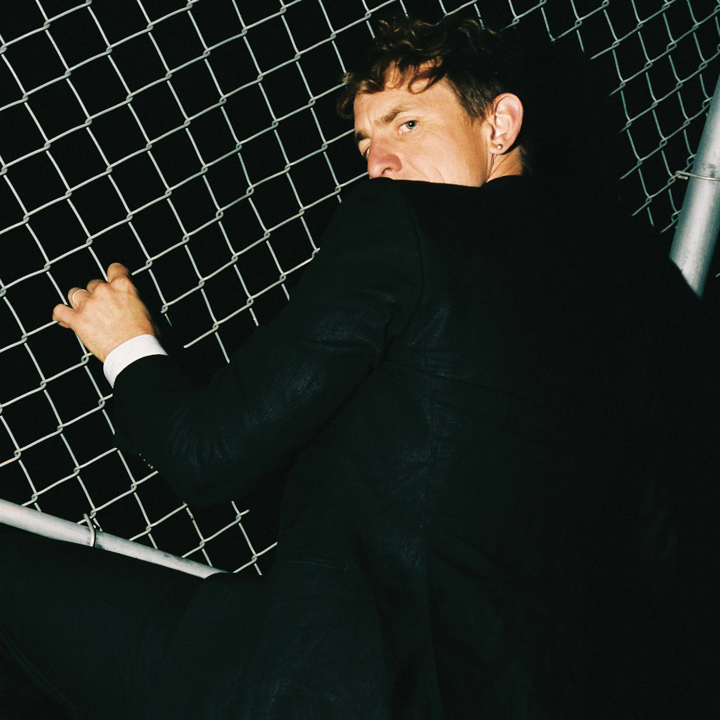 Buck Meek_The Mirror_4000x4000_Packshot.jpg