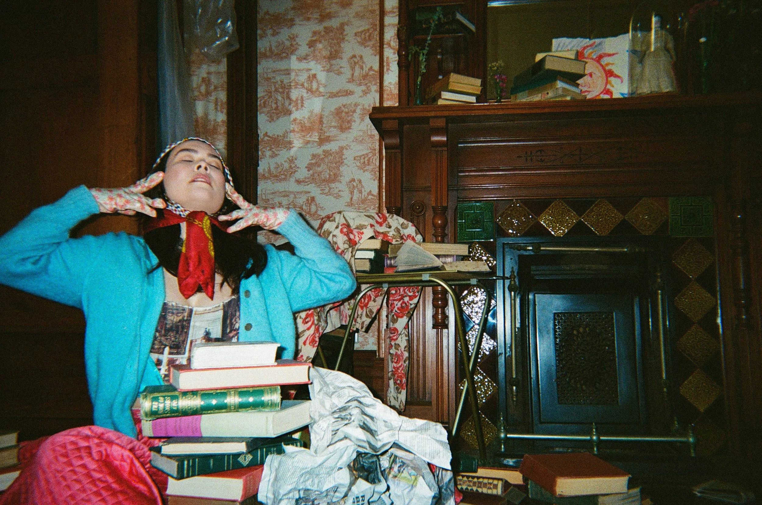 [Hi-Res Image] Mitski by Lexie Alley 8.jpg