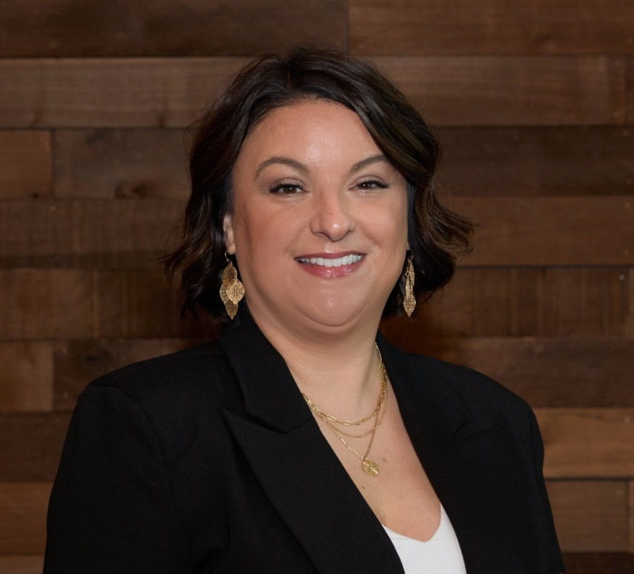 Niccole Zell, Chief Lending Officer