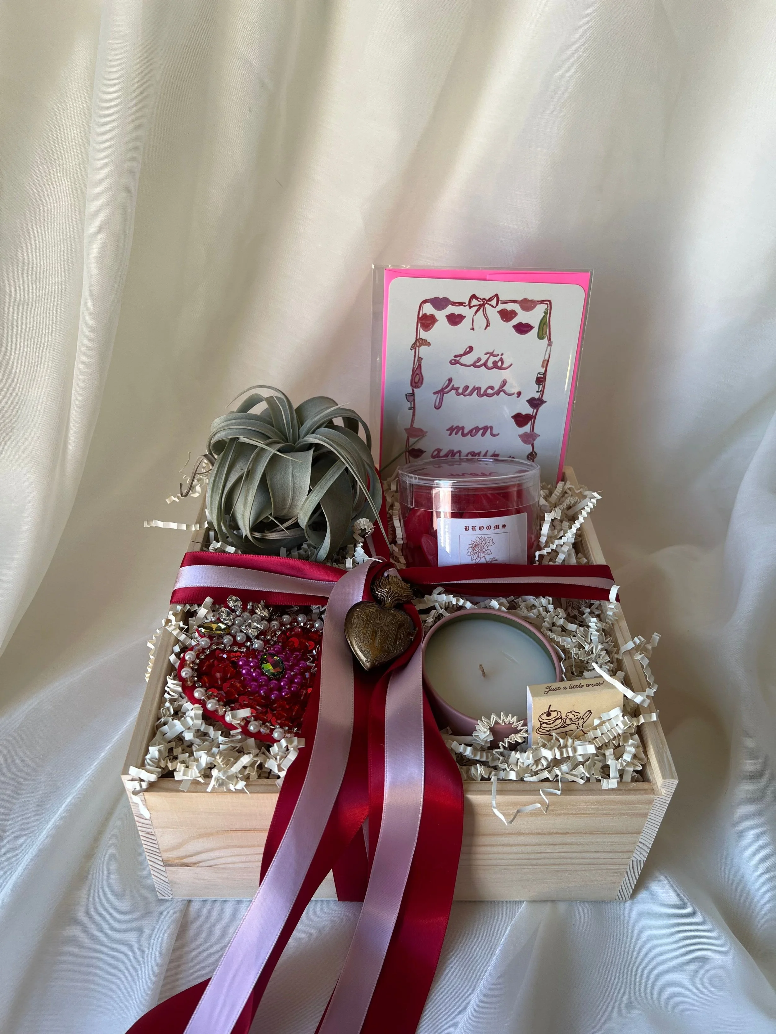 Gift Crate - Sweetheart